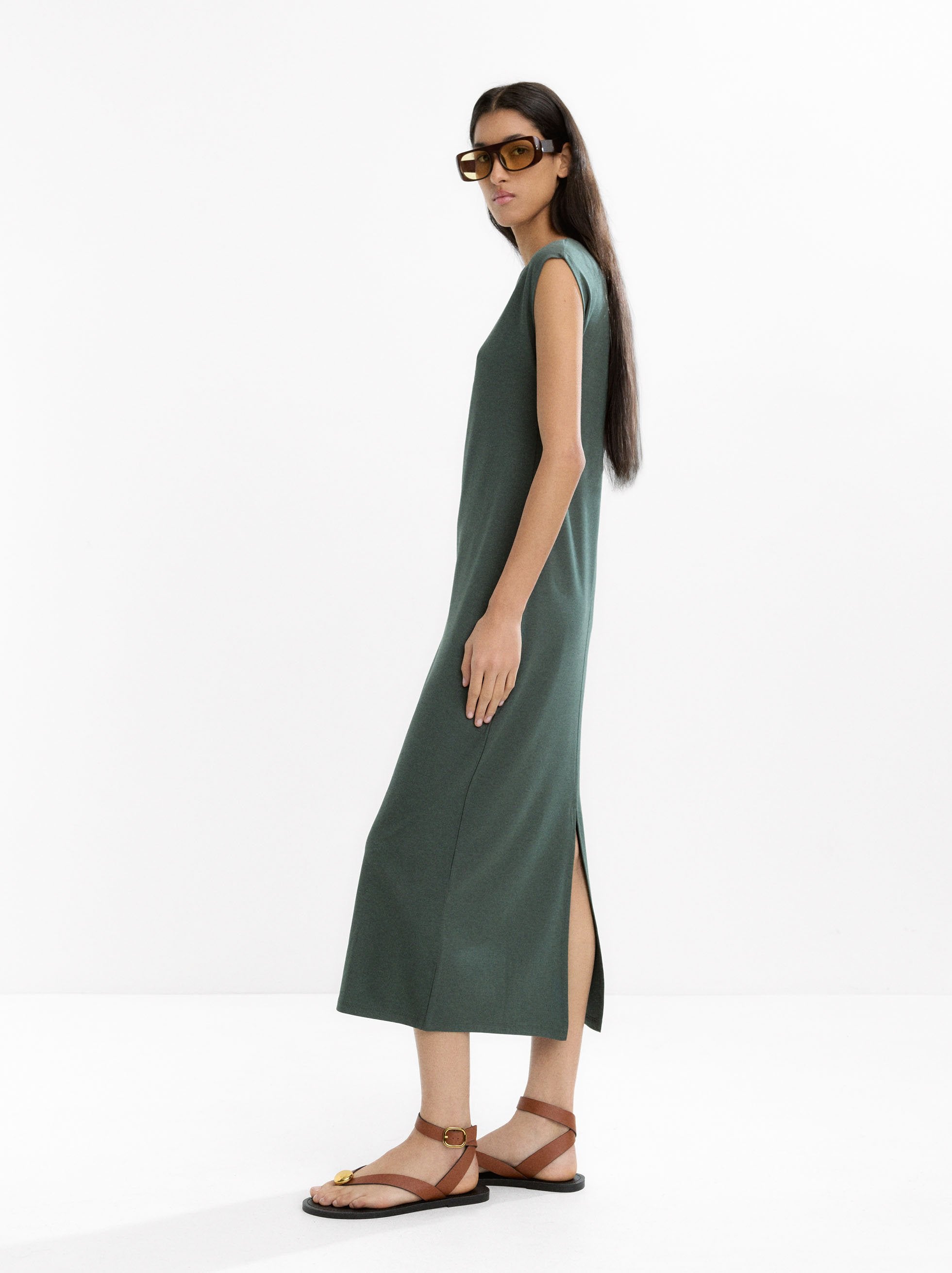 Vestido Midi Liso