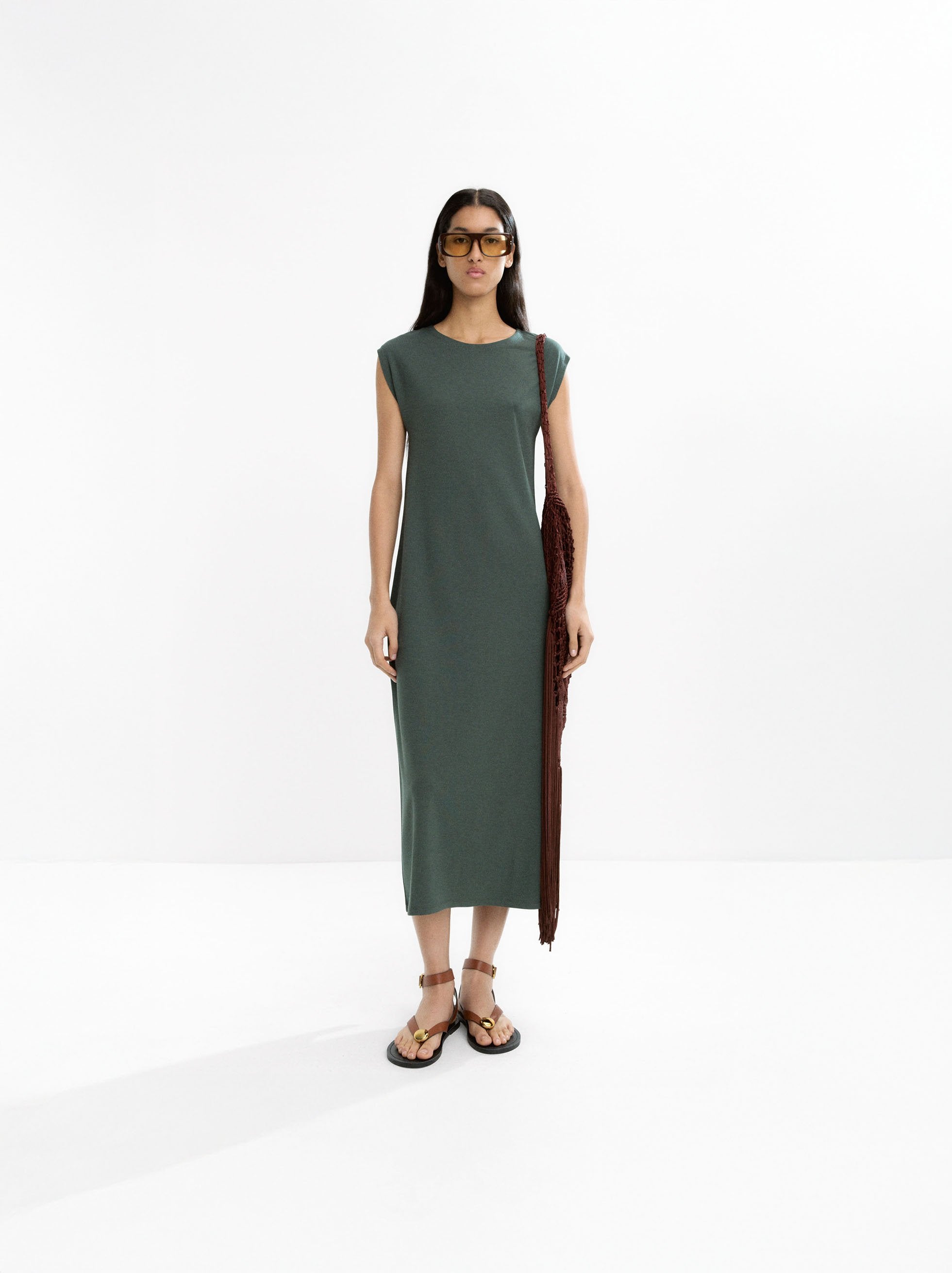 Vestido Midi Liso