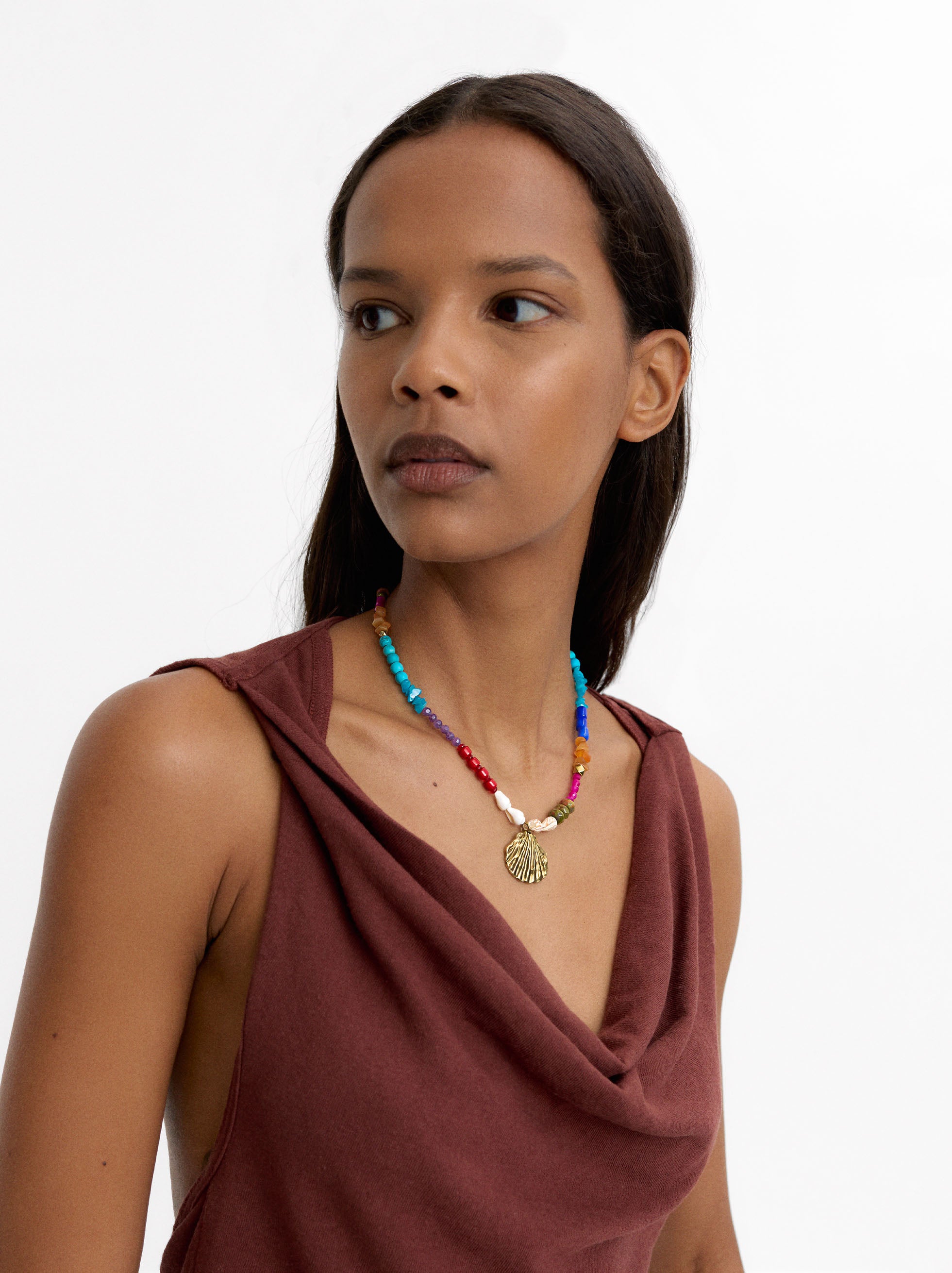 Collar Multicolor Con Piedras Y Colgante