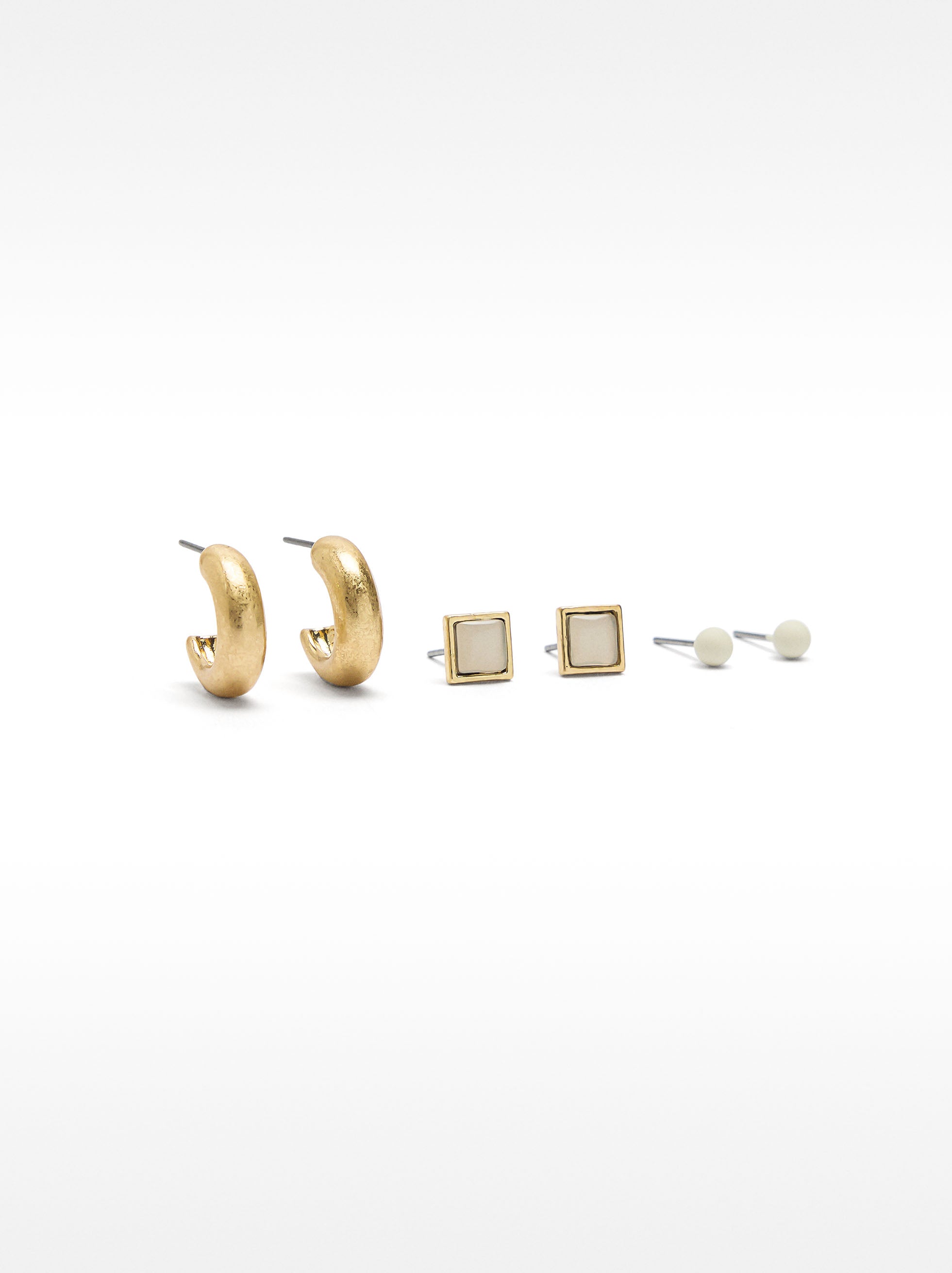 Set De Pendientes Dorados