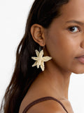 Pendientes Maxi Flores Com Abalorios