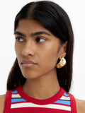 Pendientes Dorados Con Relieve