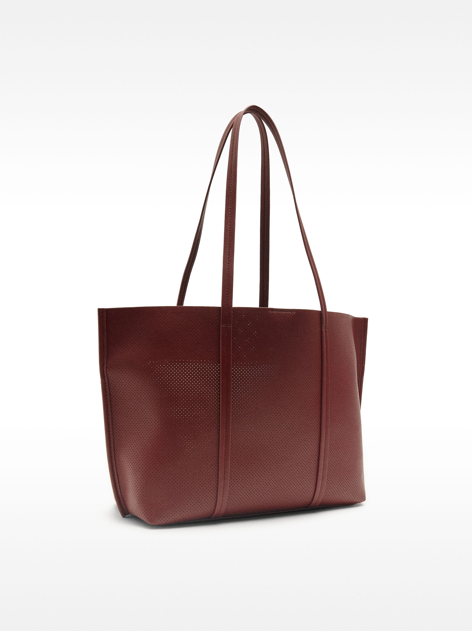Bolso Shopper Perforado Con Bolso Extraíble