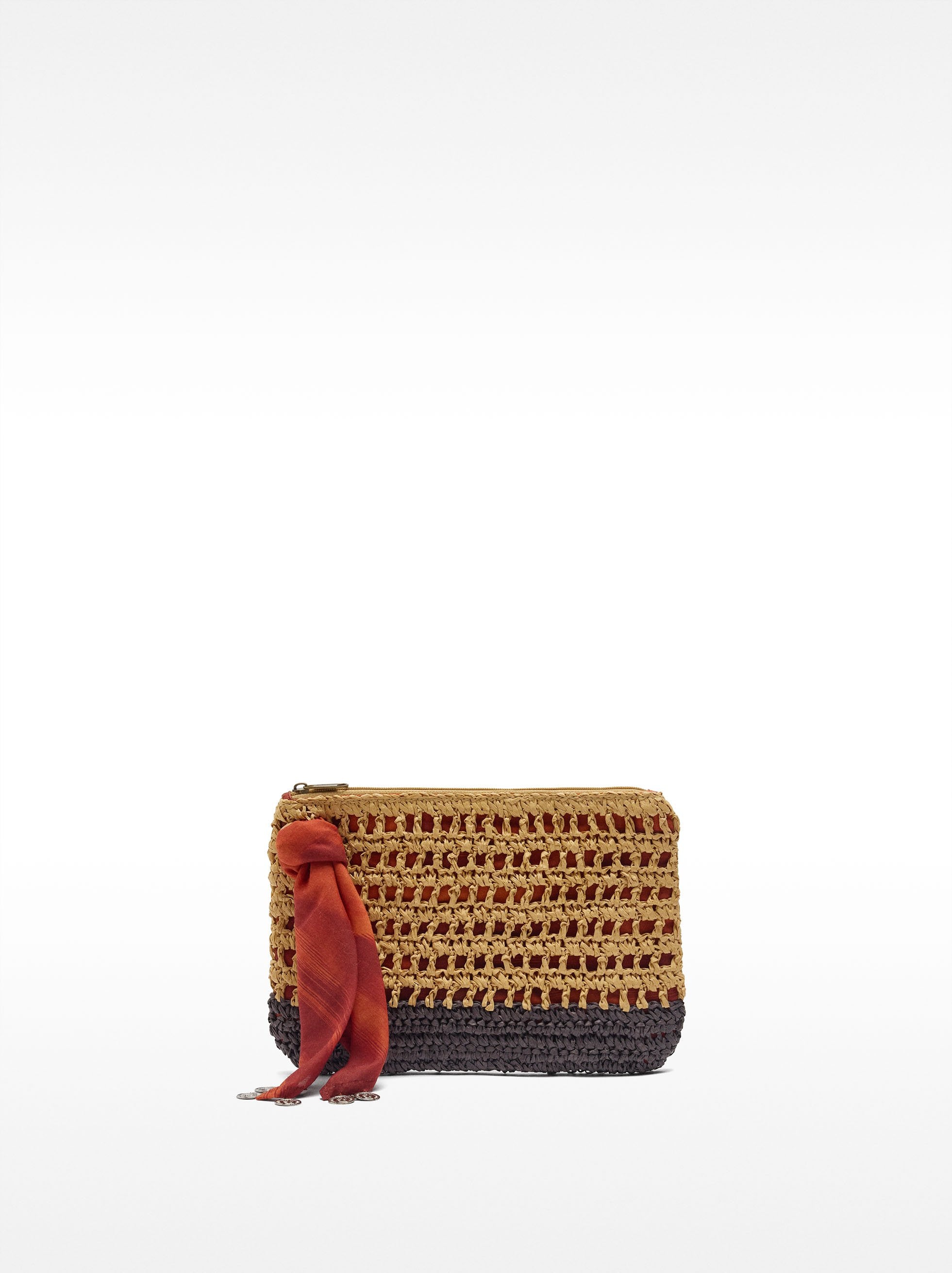 Bolso De Mano De Efecto Rafia Con Colgante