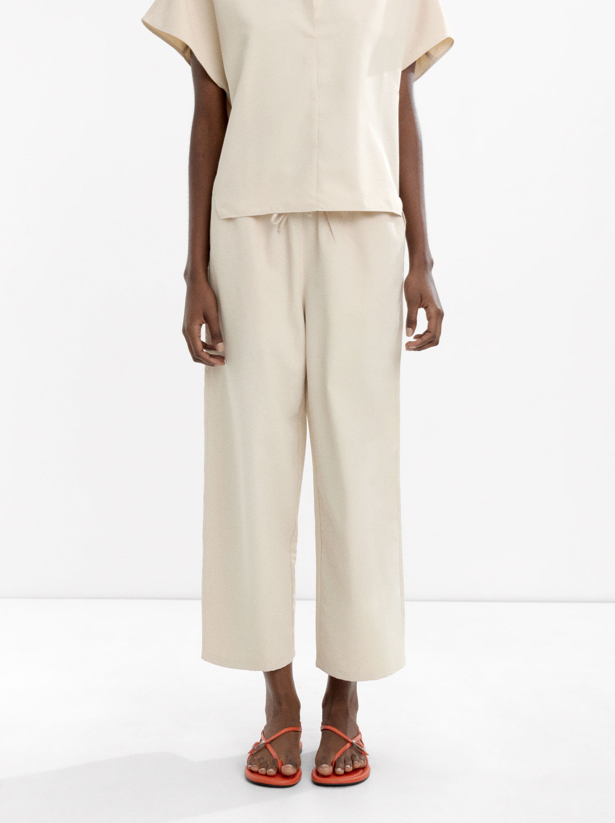 Pantalón De Cintura Elástica Y Cordón Ajustable