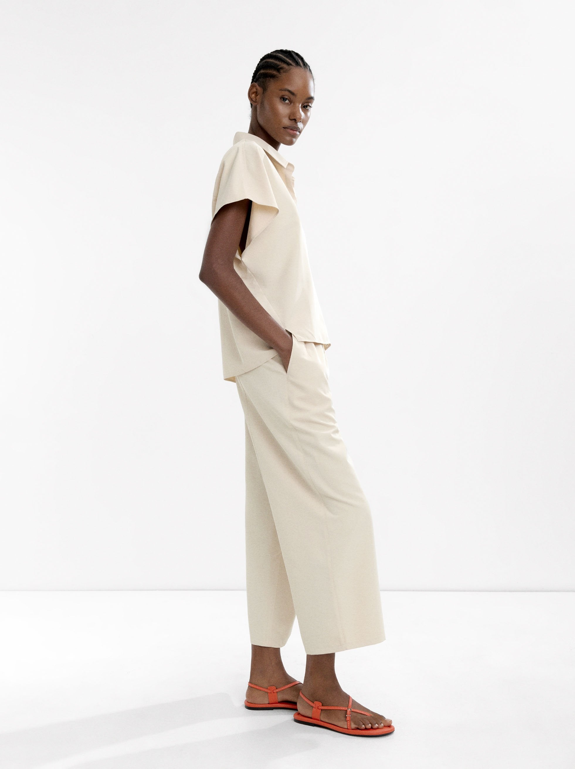 Pantalón De Cintura Elástica Y Cordón Ajustable