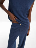 Pantalón Con Bolsillos Y Textura