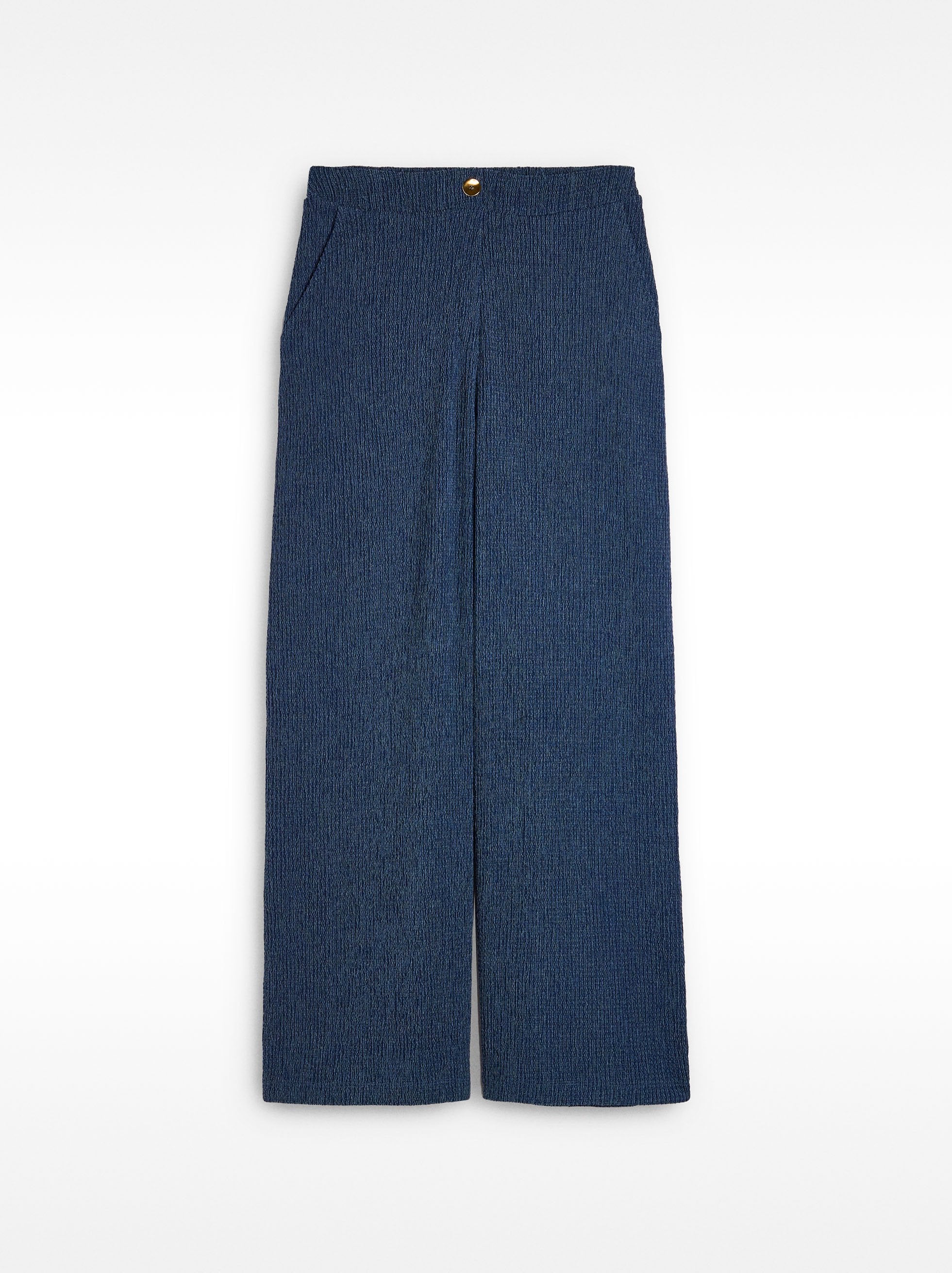 Pantalón Con Bolsillos Y Textura