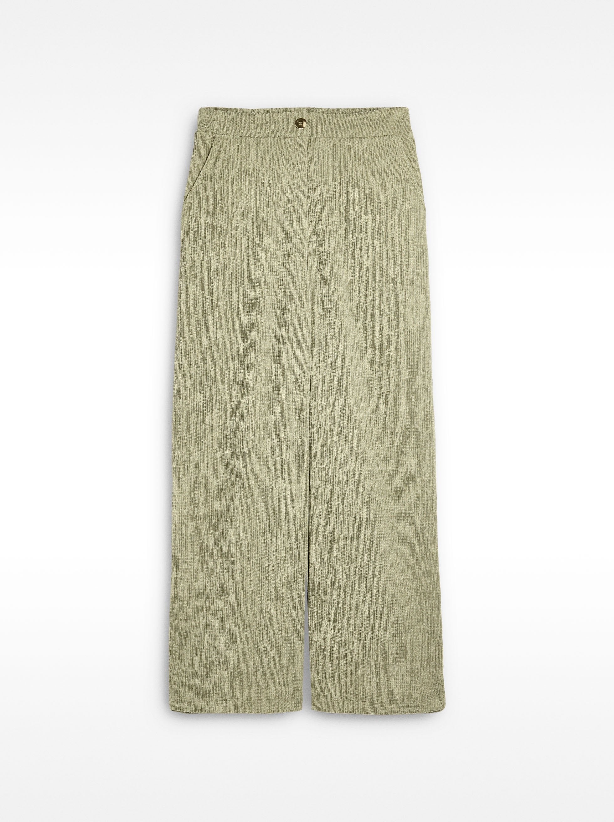 Pantalón Con Bolsillos Y Textura