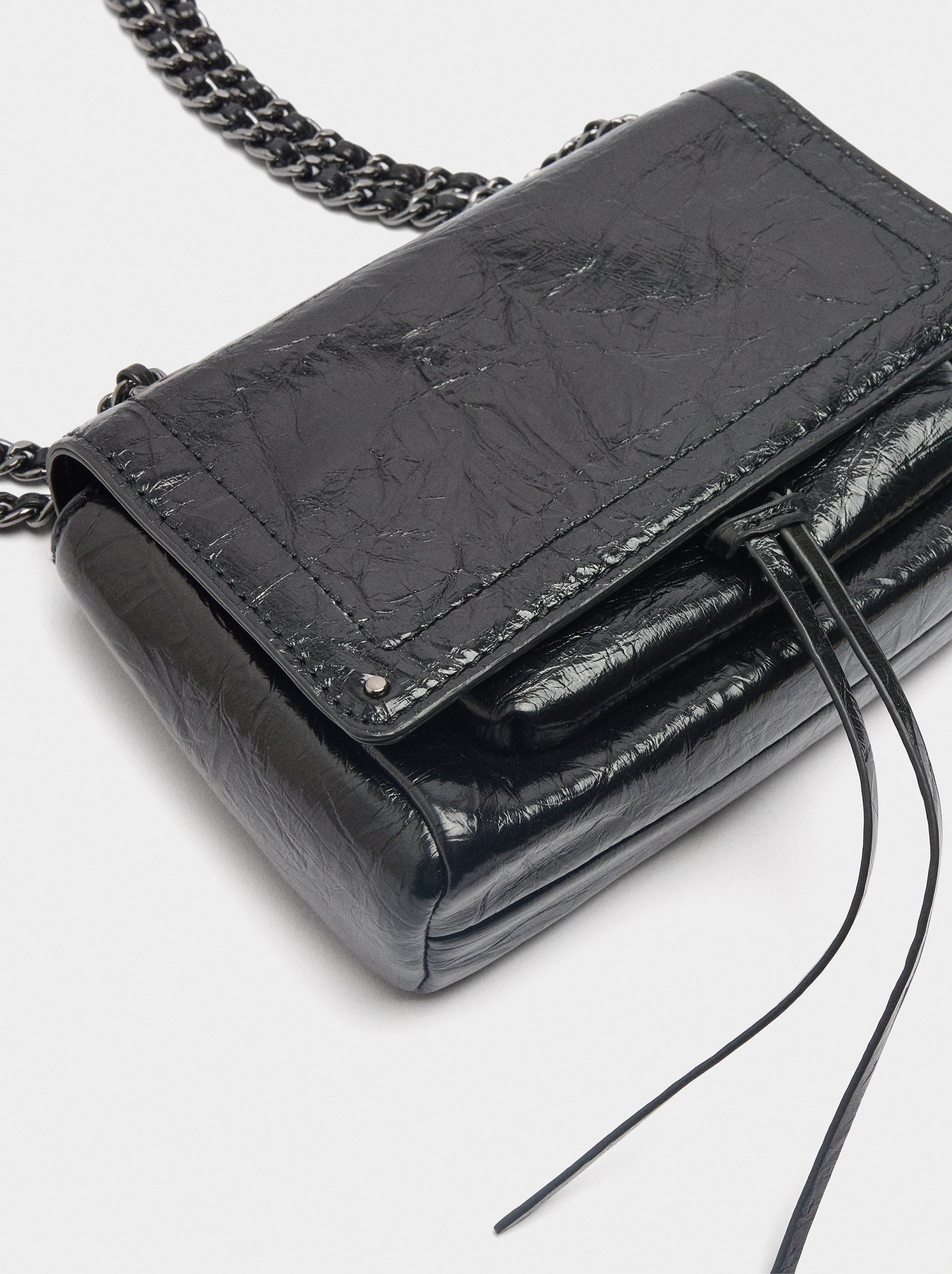 Bolso De Hombro Con Solapa