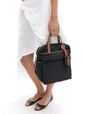 Mochila De Nylon Con Colgante