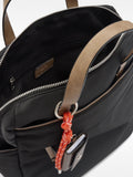 Mochila De Nylon Con Colgante