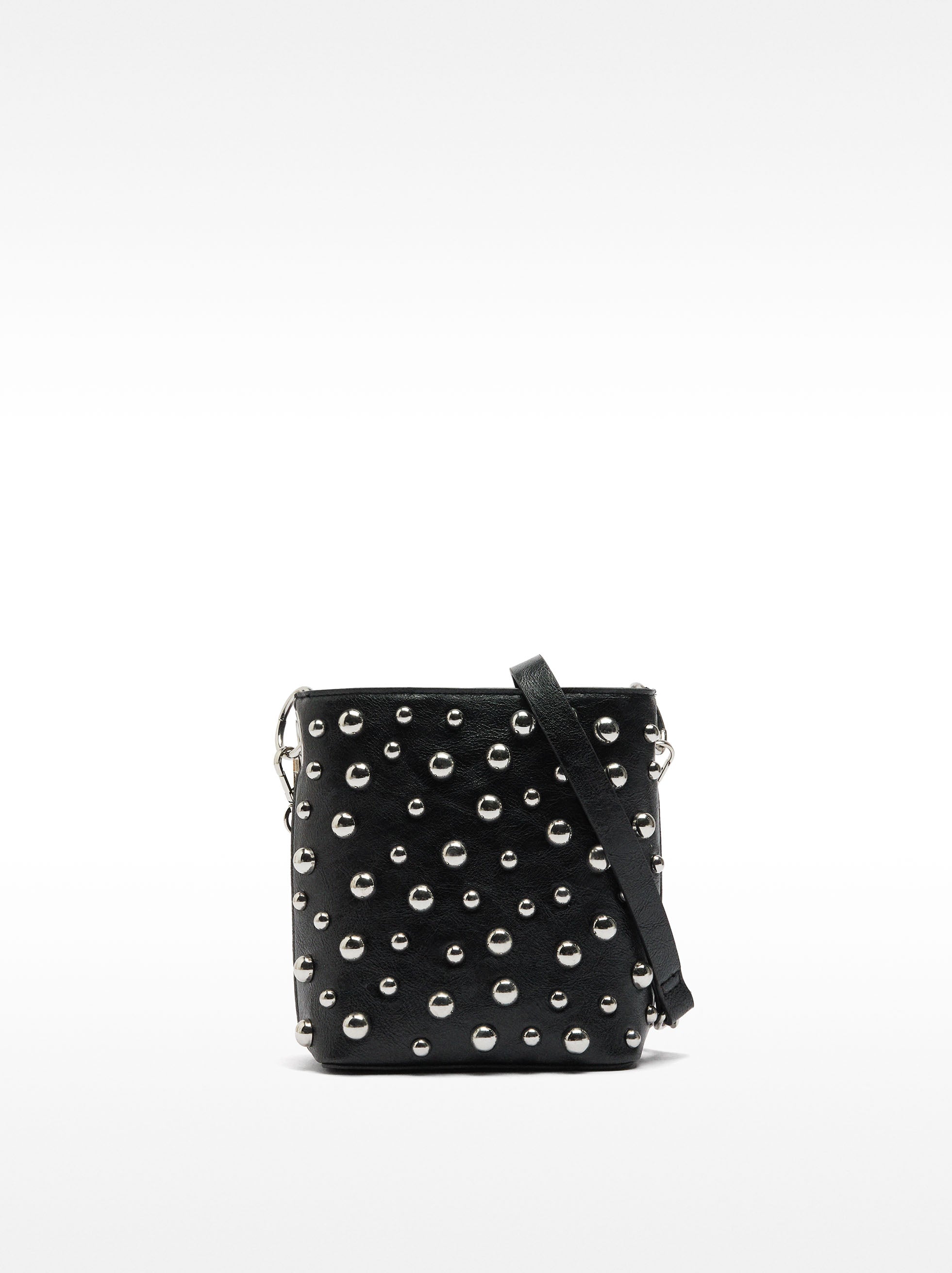 Bolso Bandolera Con Tachuelas
