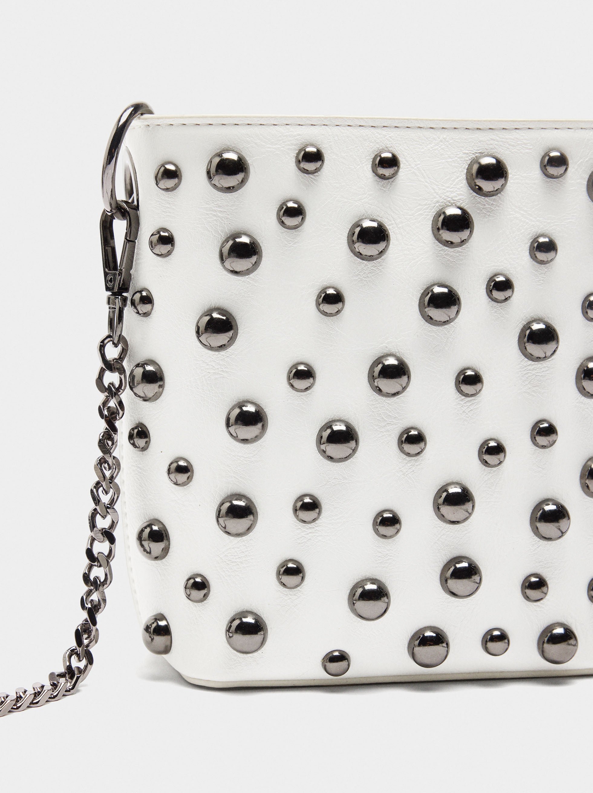 Bolso Bandolera Con Tachuelas