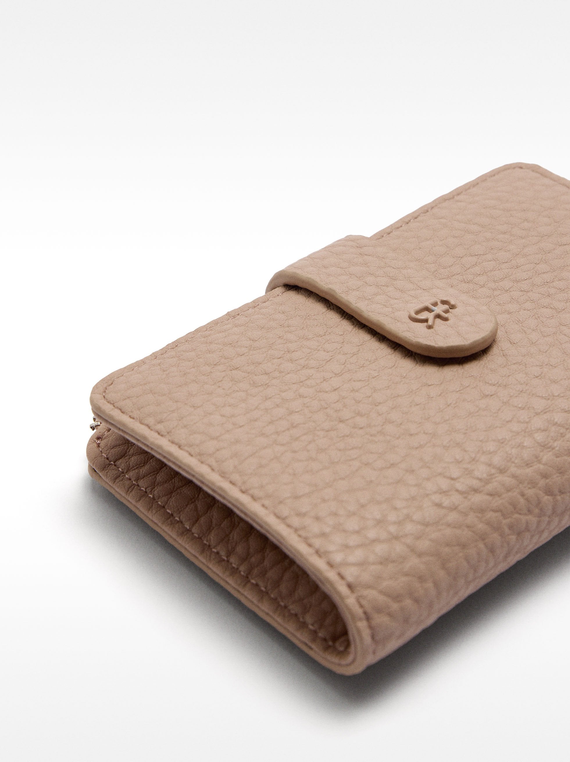 Cartera Con Textura M