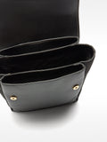 Mochila Efecto Piel Con Solapa