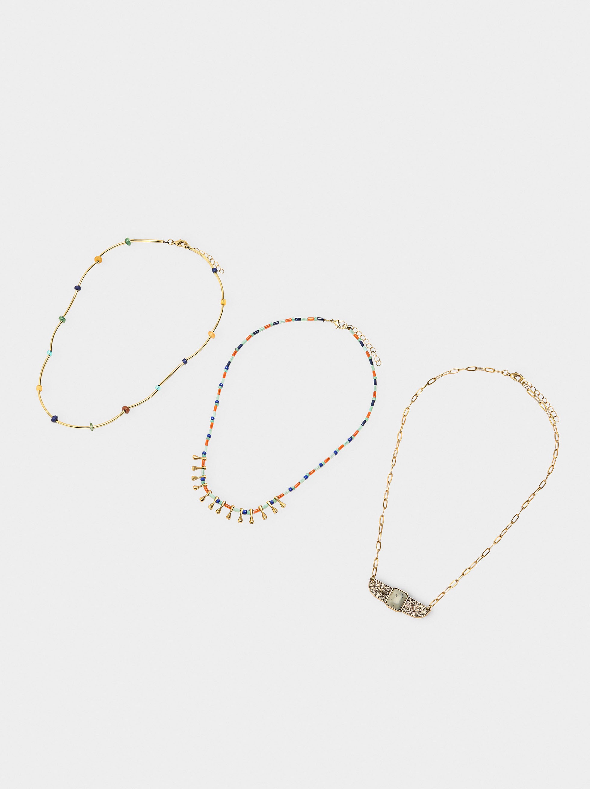 Set De Collares Con Cuentas De Piedras