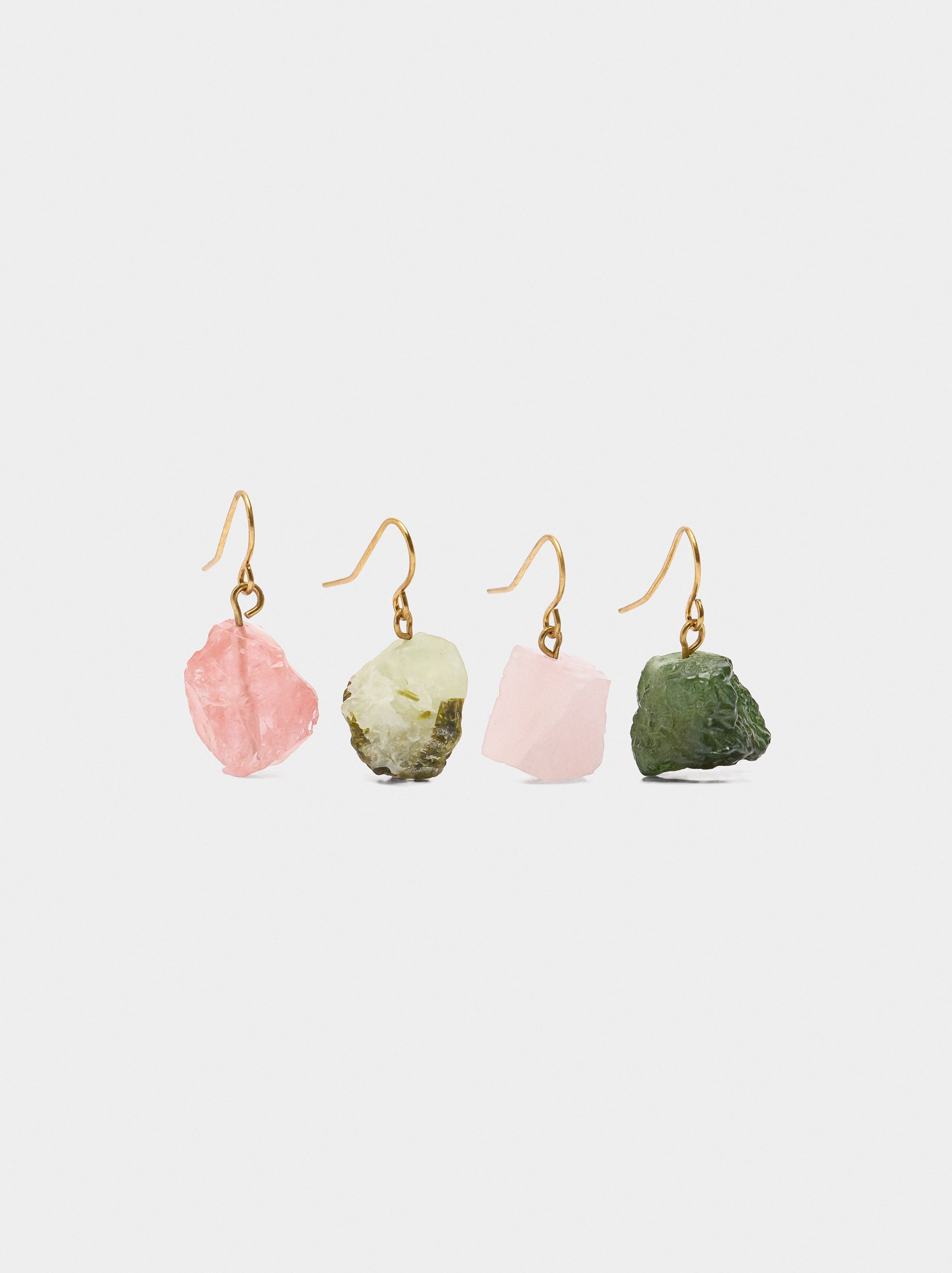 Set De Pendientes De Piedra Asimétricos