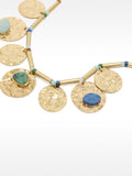Collar Corto Con Medallas Y Piedras