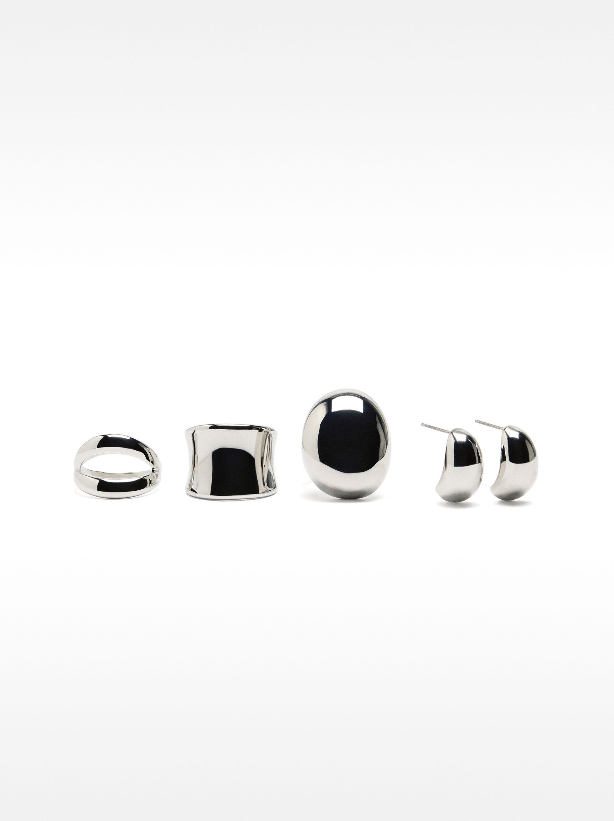 Set De Anillos Con Pendientes