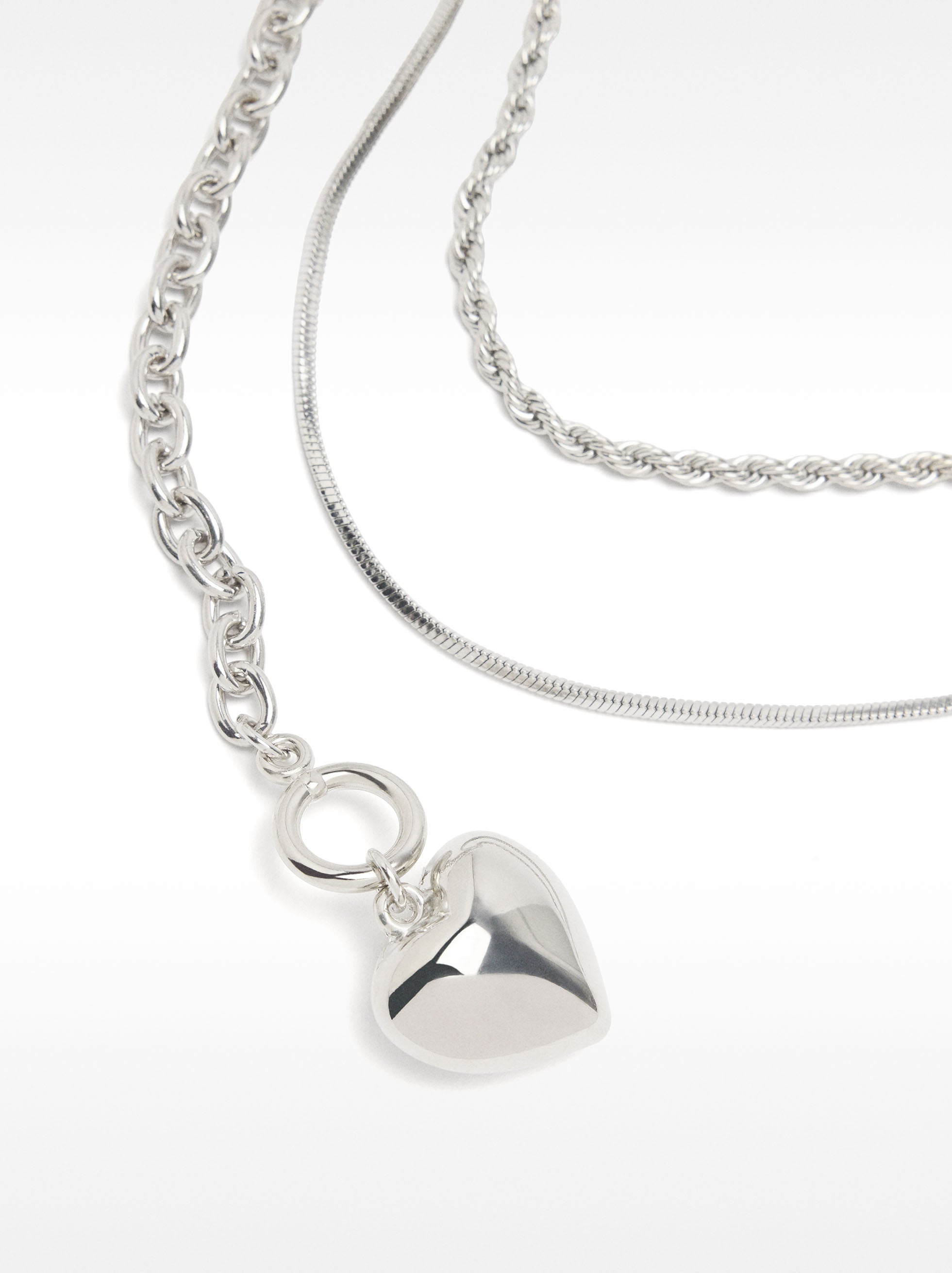 Set De Collares Con Colgante De Corazón