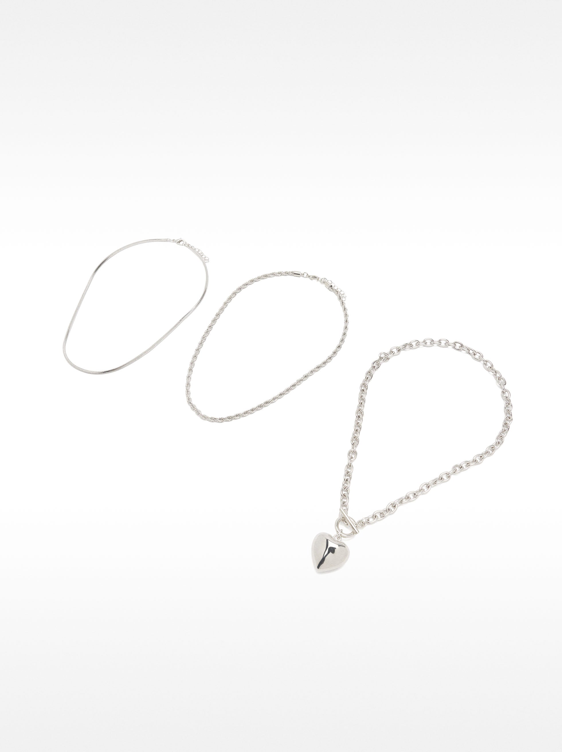Set De Collares Con Colgante De Corazón