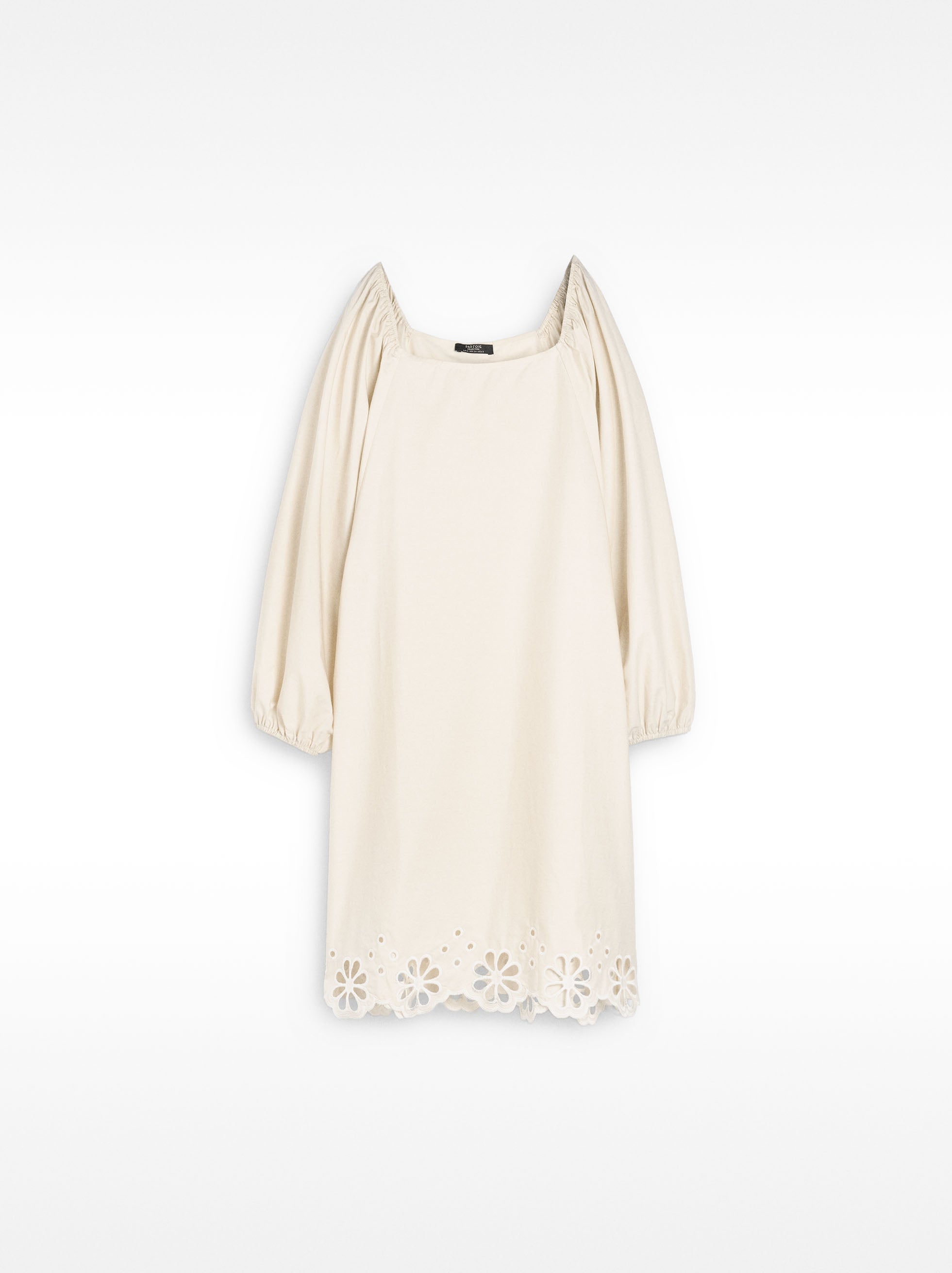 Vestido Corto Con Bordados 100% Algodón