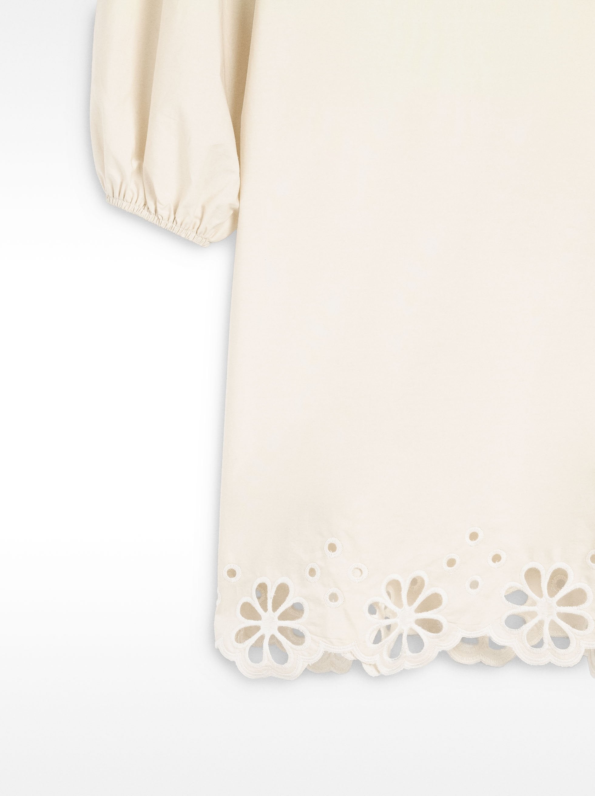 Vestido Corto Con Bordados 100% Algodón