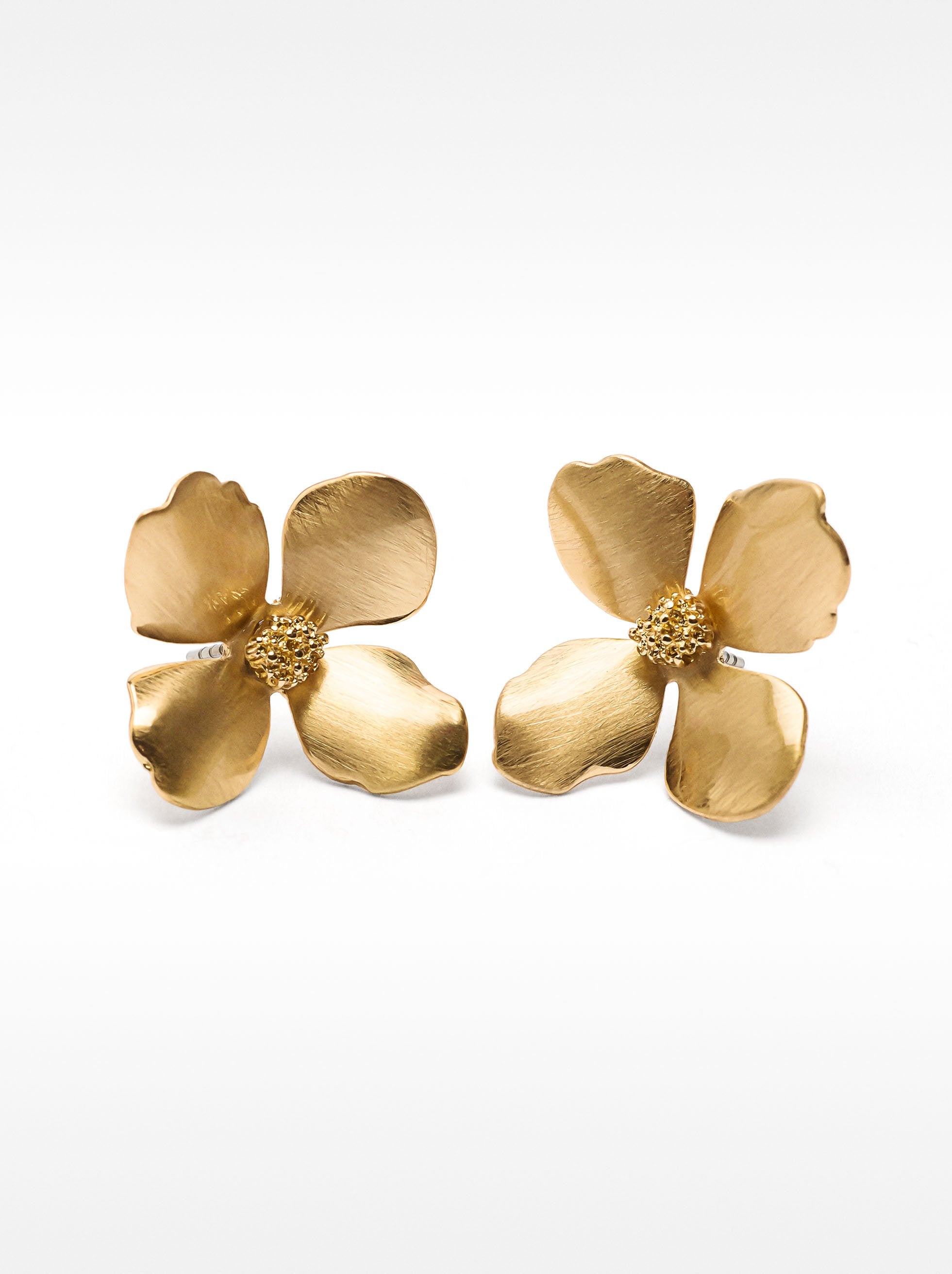 Collar Corto Con Cadenas Largas