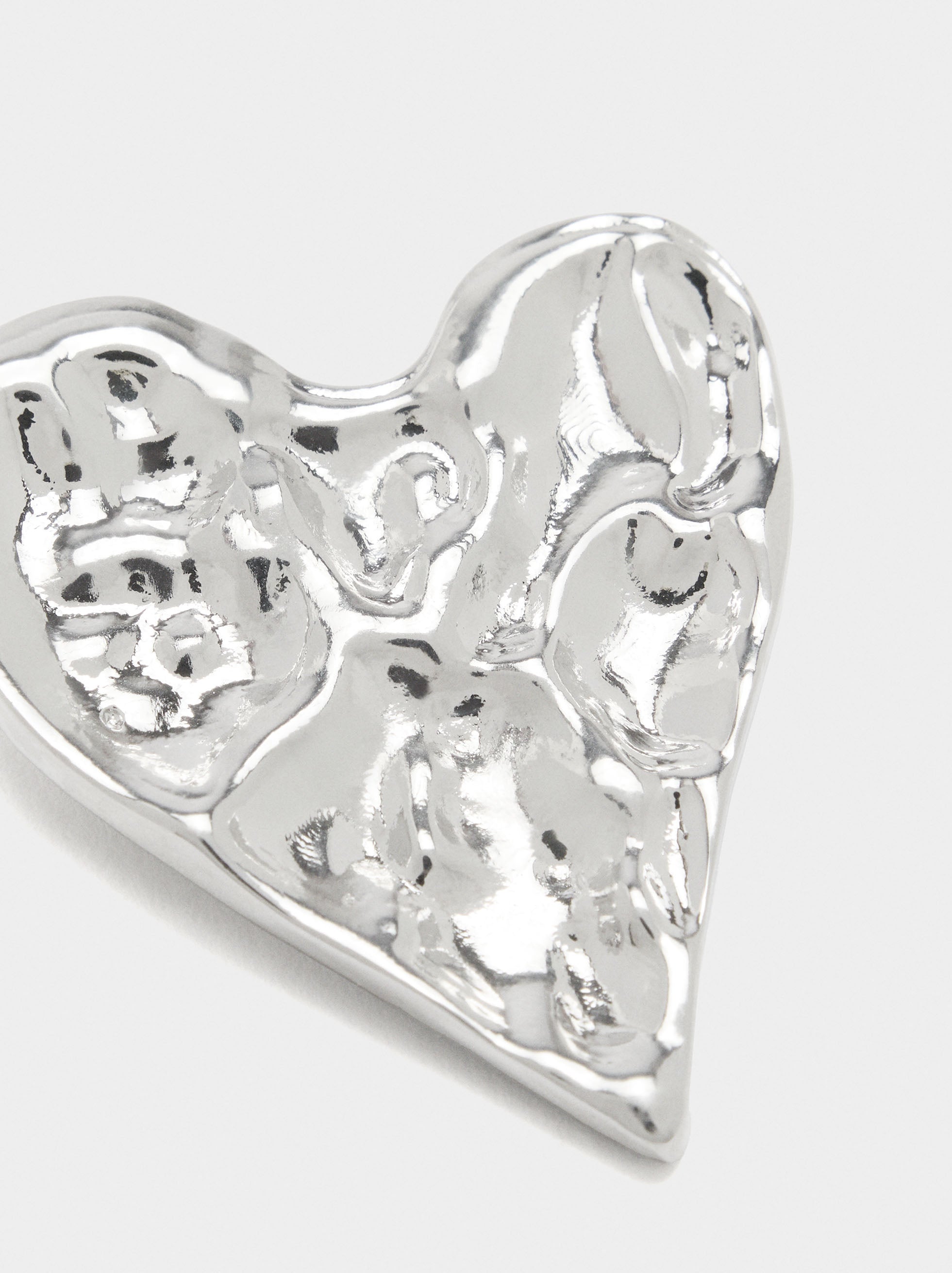Broche Con Corazión
