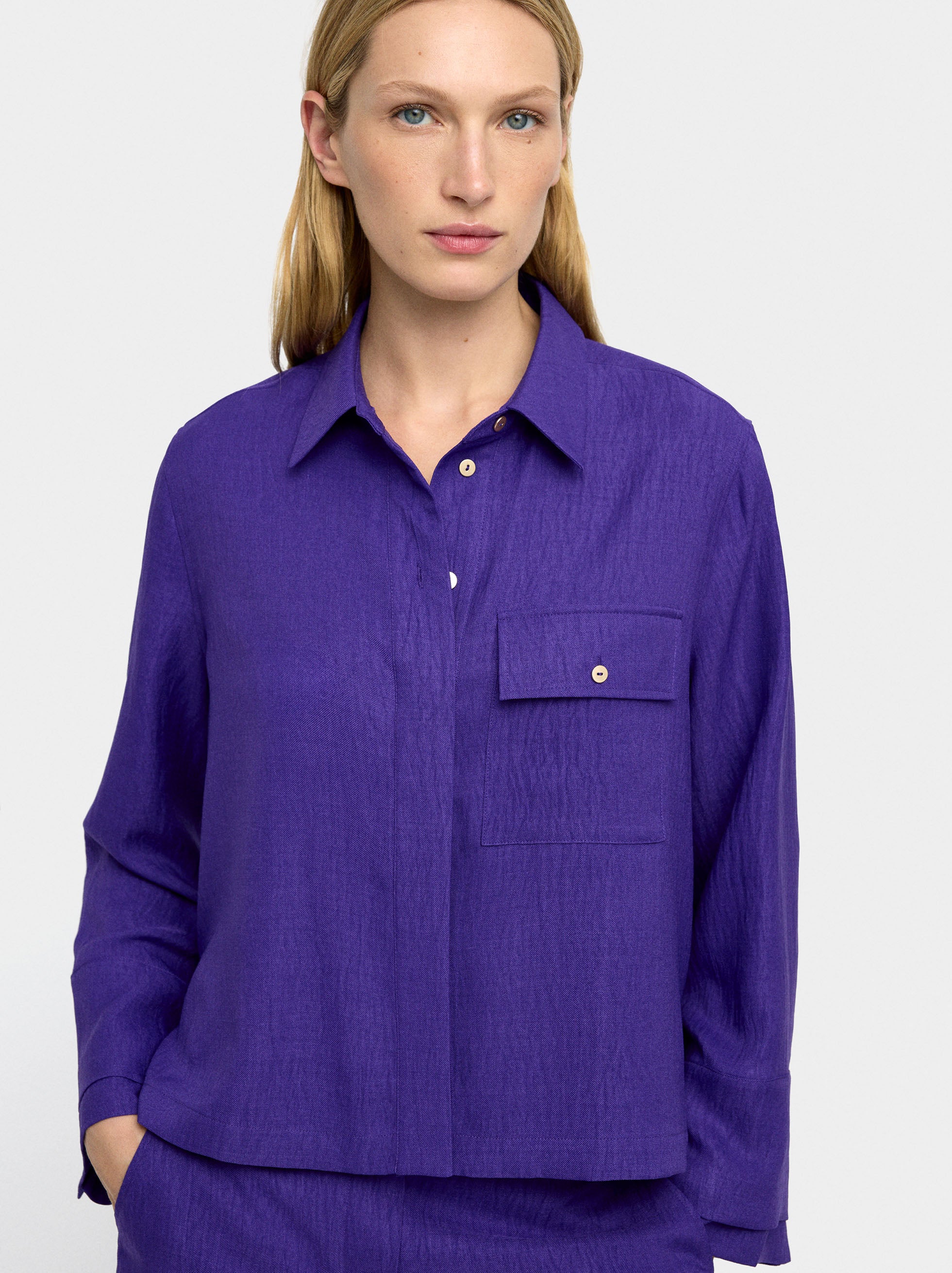 Camisa Fluida Con Efecto Arrugado