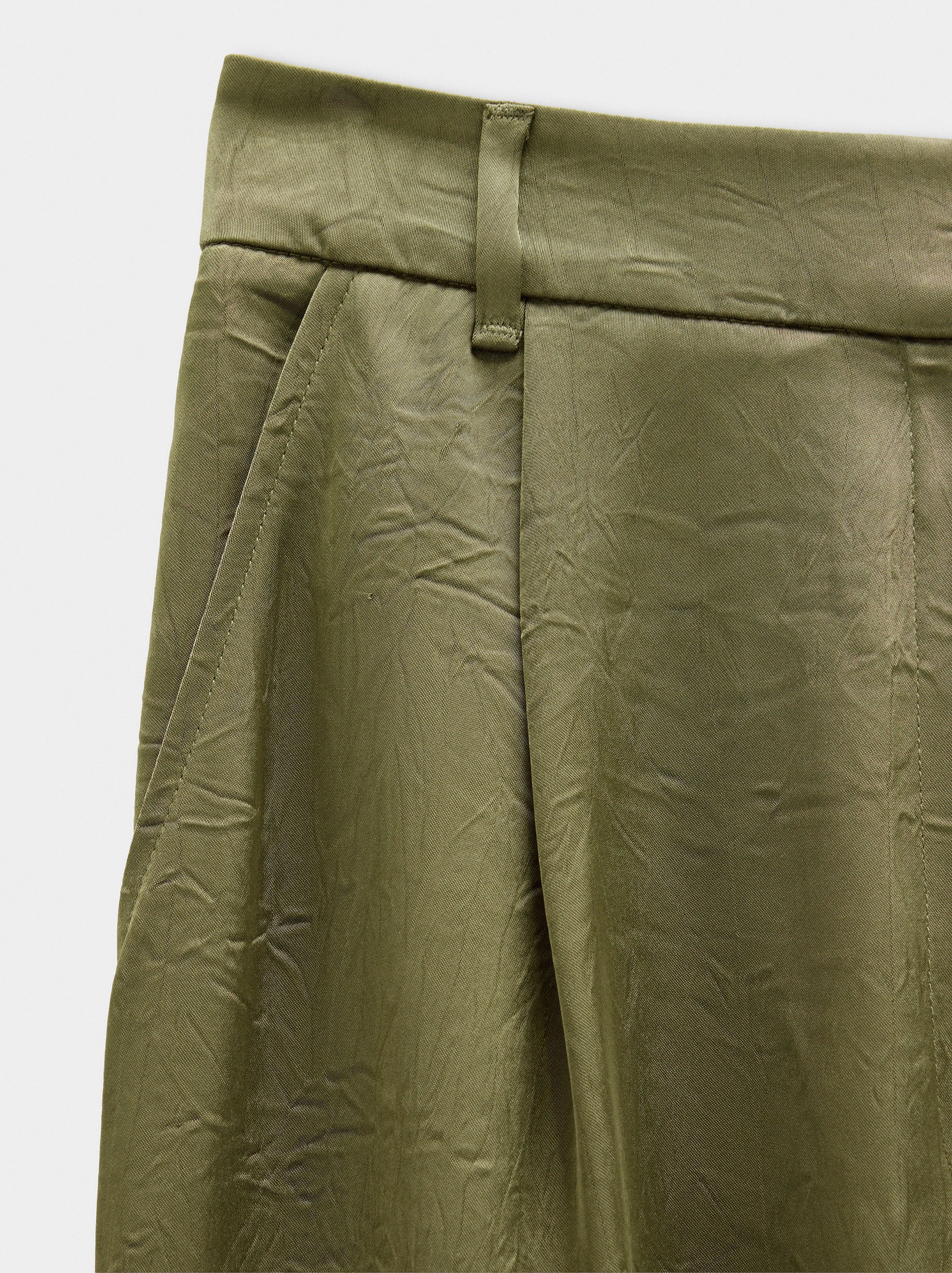 Pantalón Fluido Con Efecto Arrugado