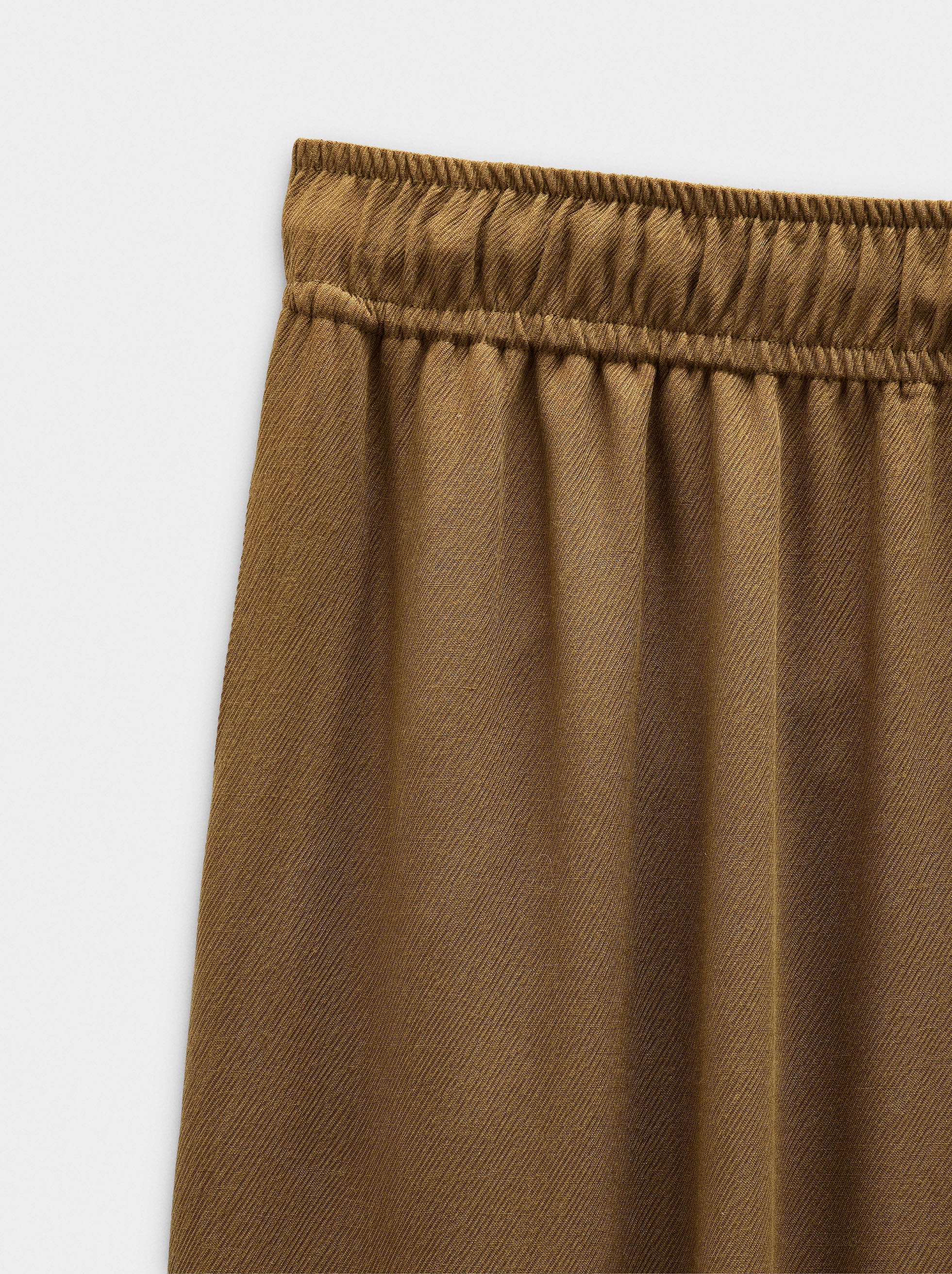 Pantalón De Lyocell Con Cintura Elástica