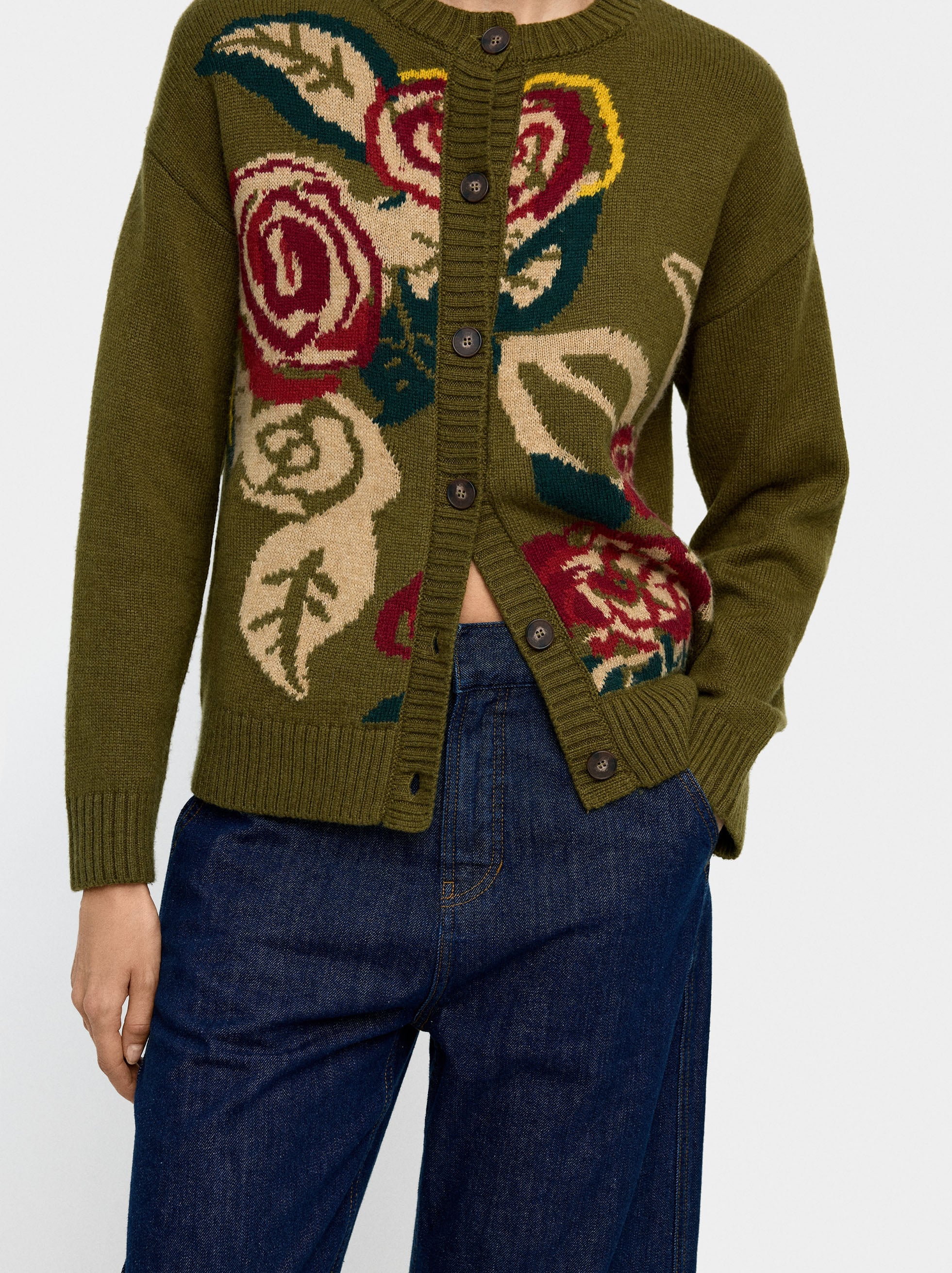 Cárdigan De Punto Jacquard Floral