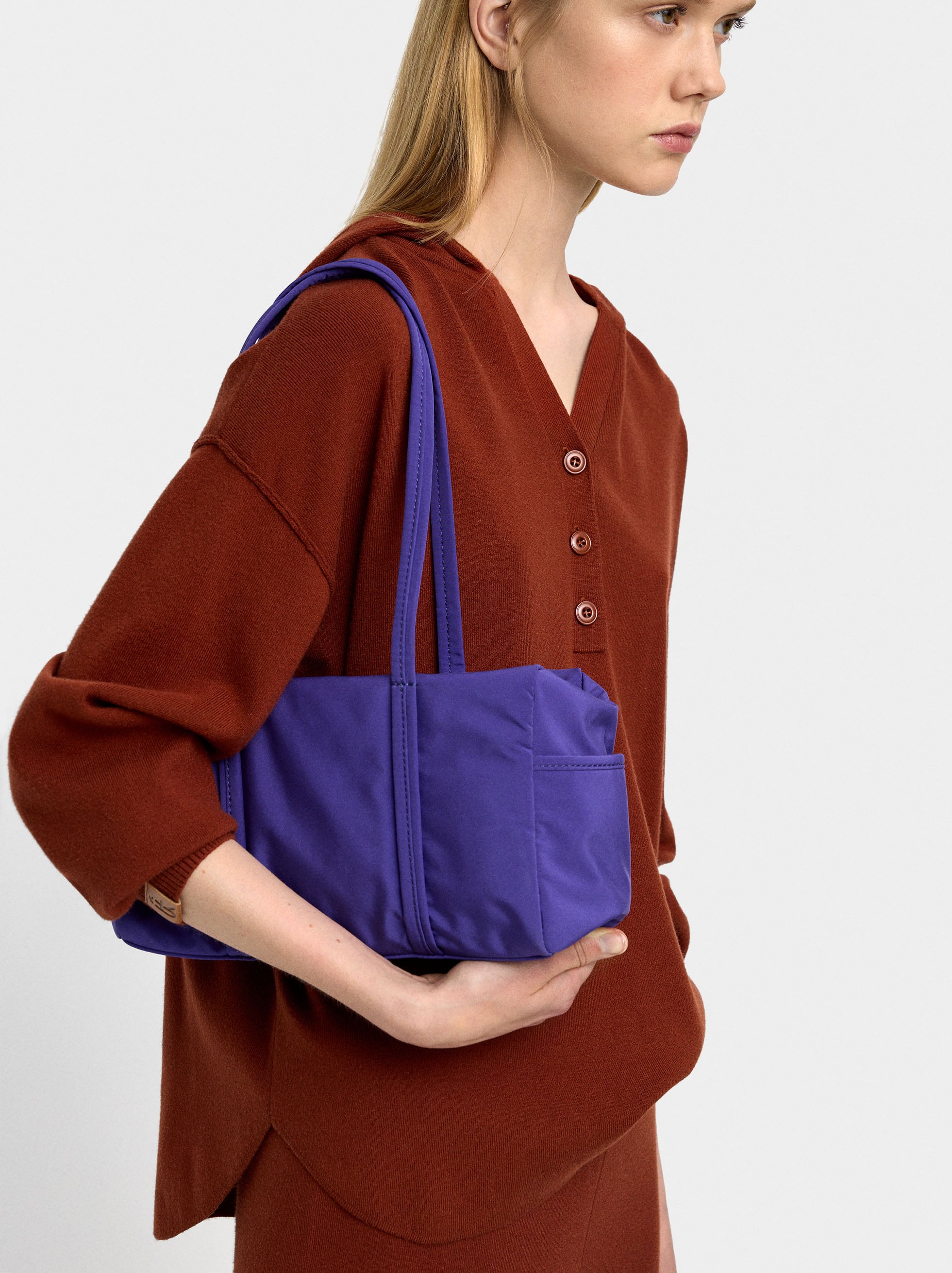 Jersey De Punto Con Capucha