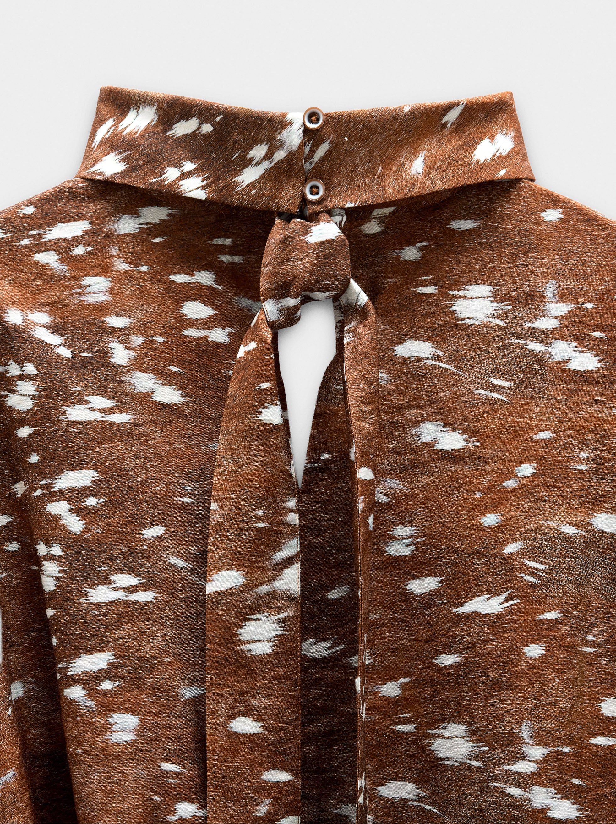 Blusa De Manga Larga Con Estampado Animal