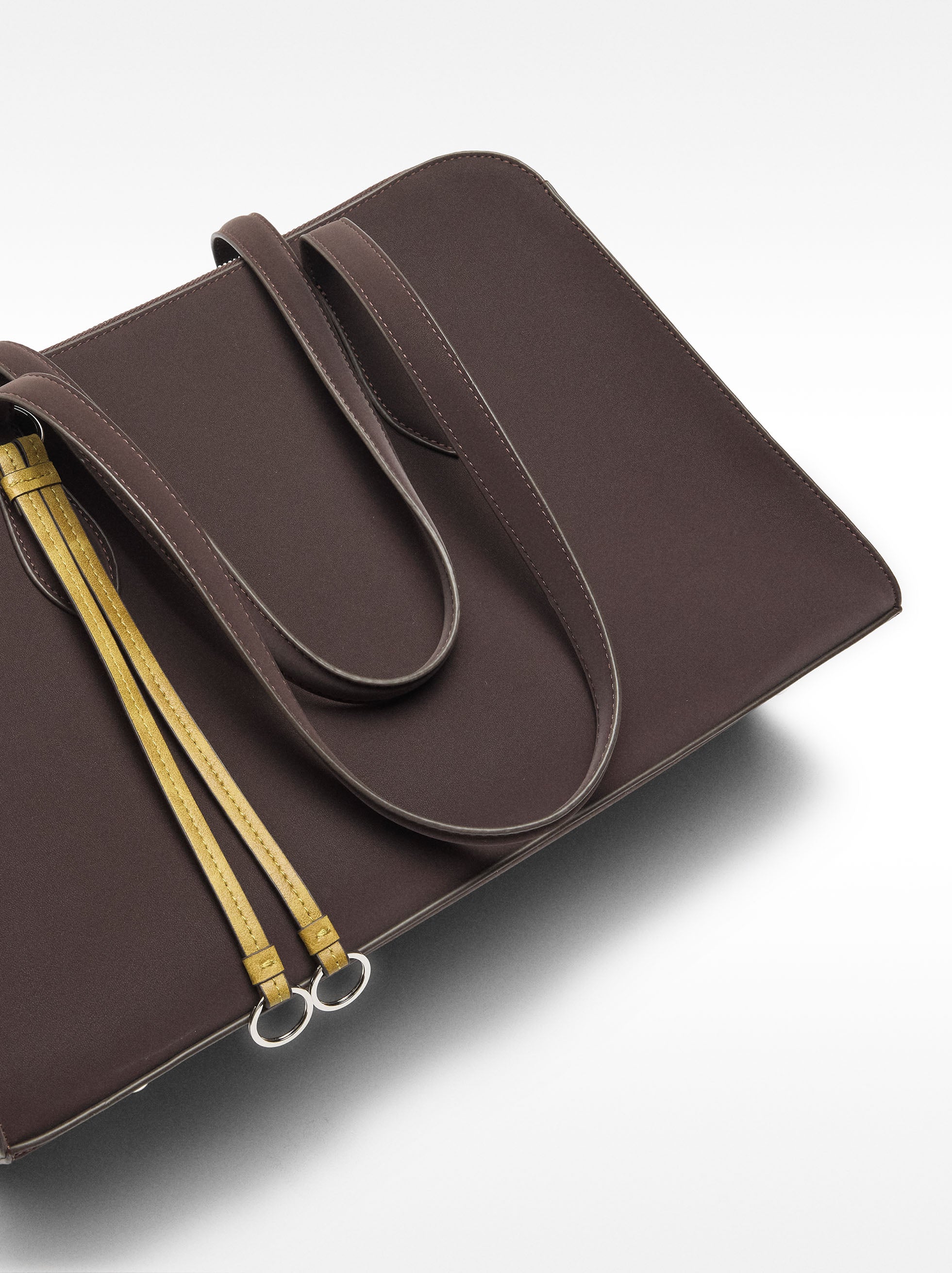 Bolso Para Portátil Textura Suave