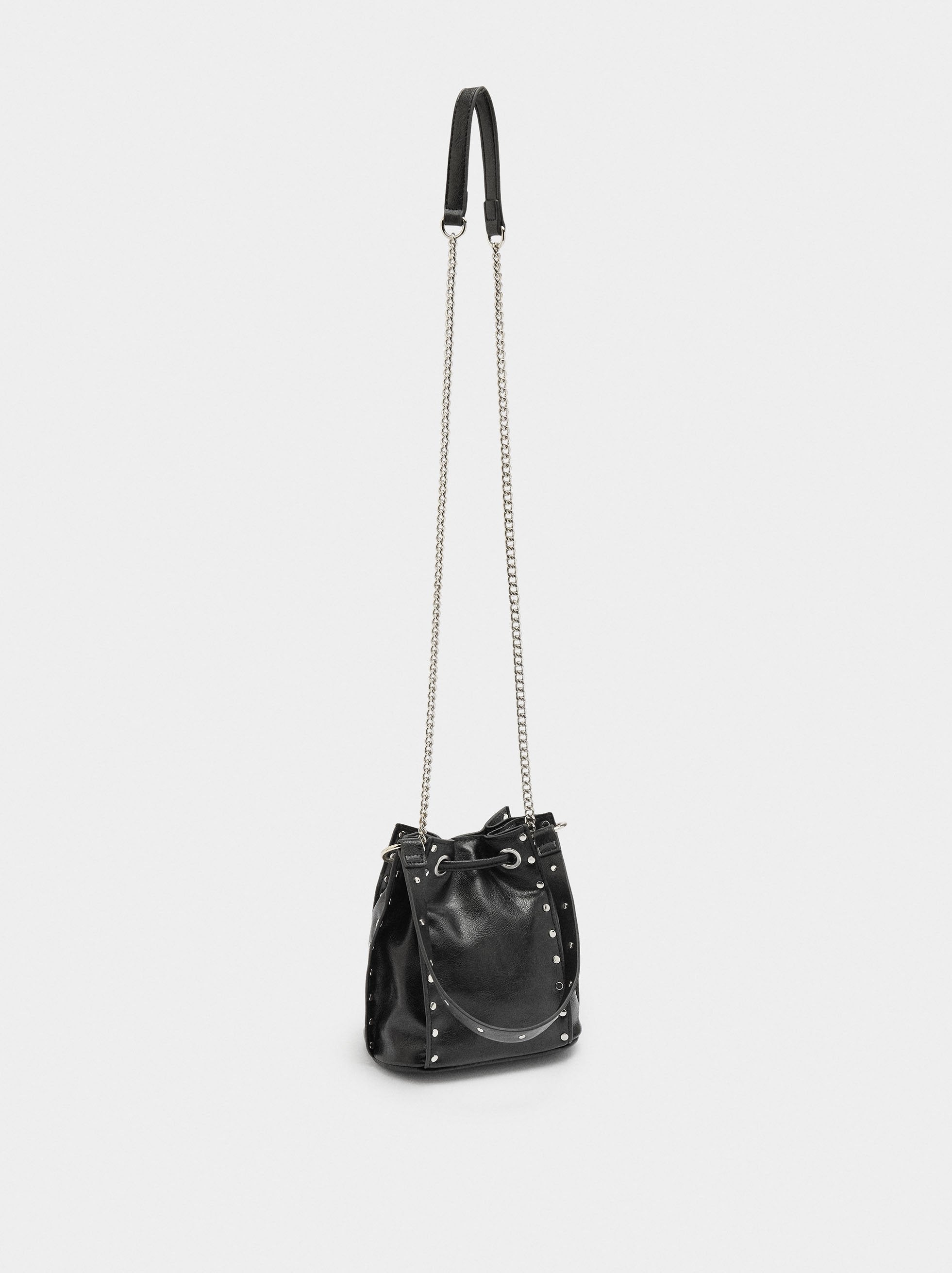 Bolso De Hombro Con Tachuelas