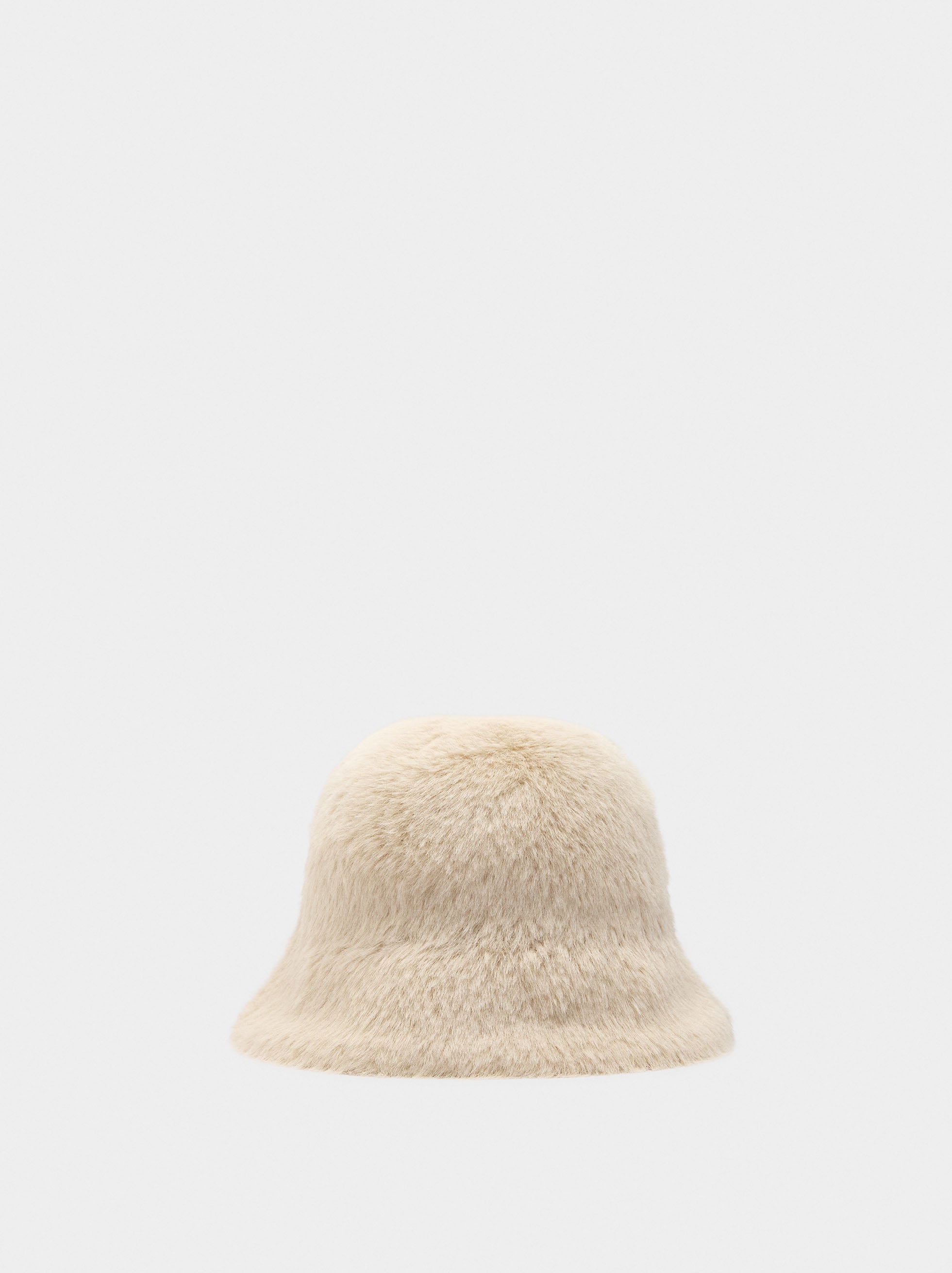 Gorro Bucket Efecto Pelo