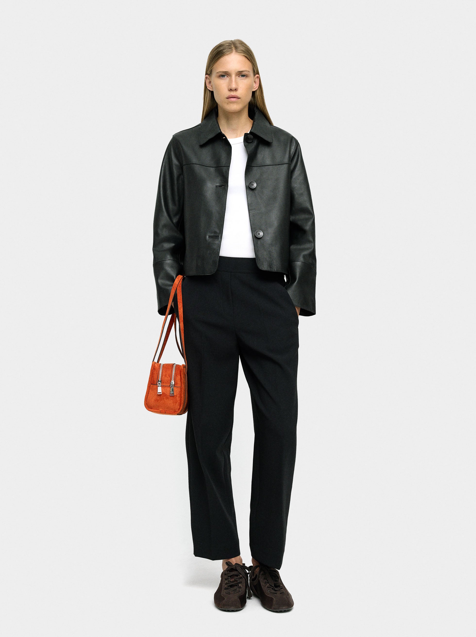 Chaqueta De Piel Con Pespuntes