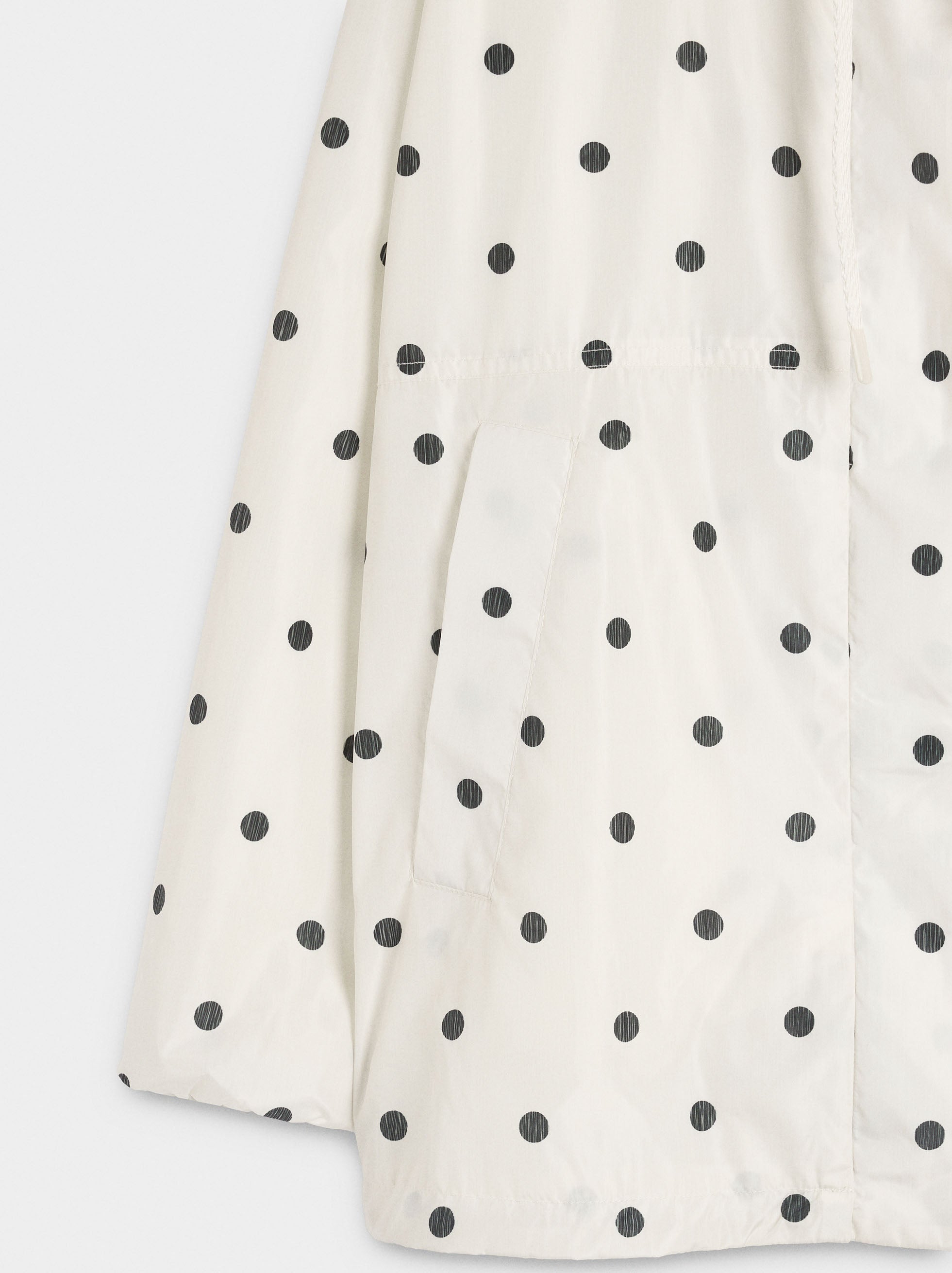 Parka De Lunares Con Capucha