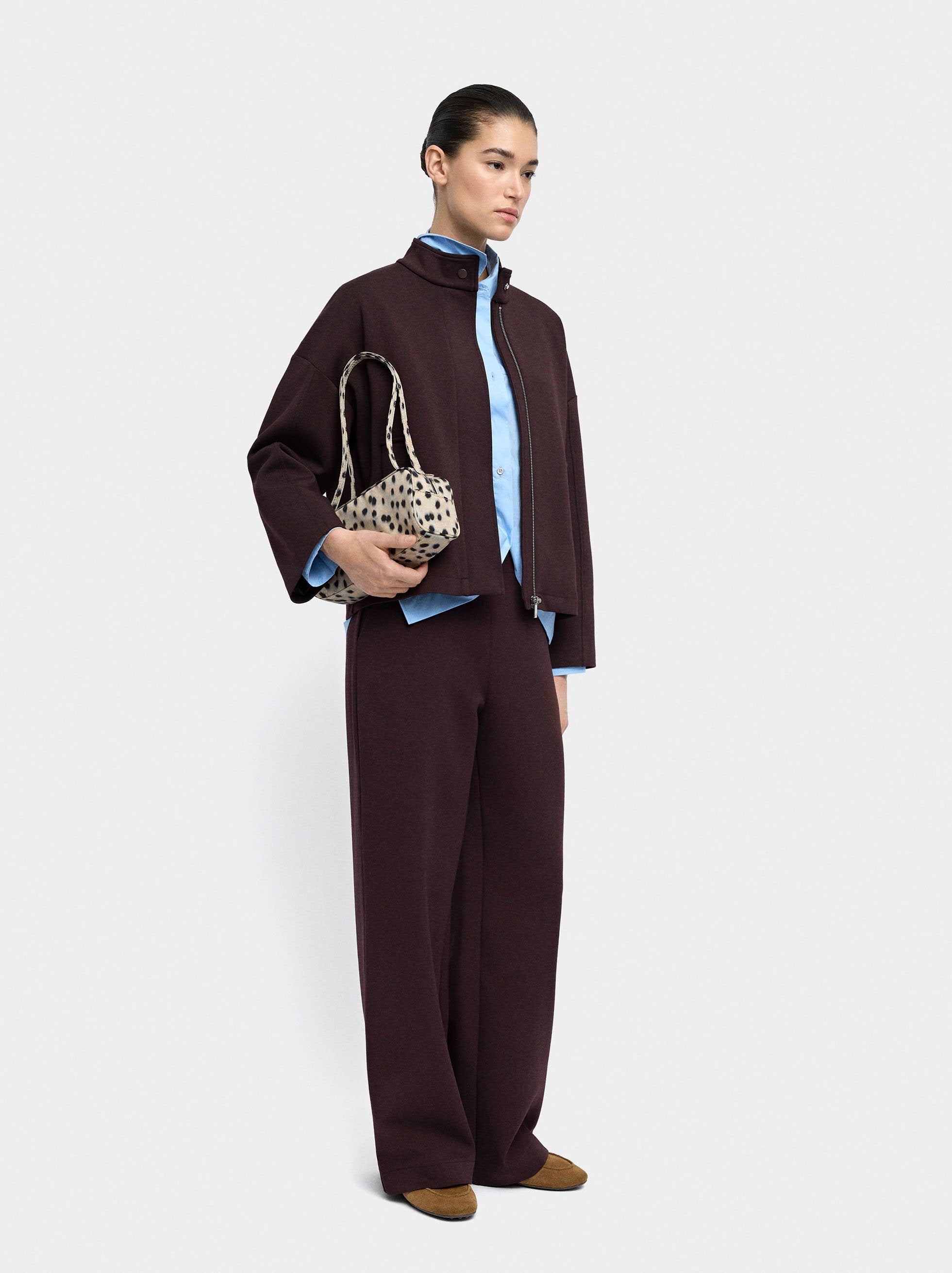 Pantalón Con Cintura Elástica Y Bolsillos