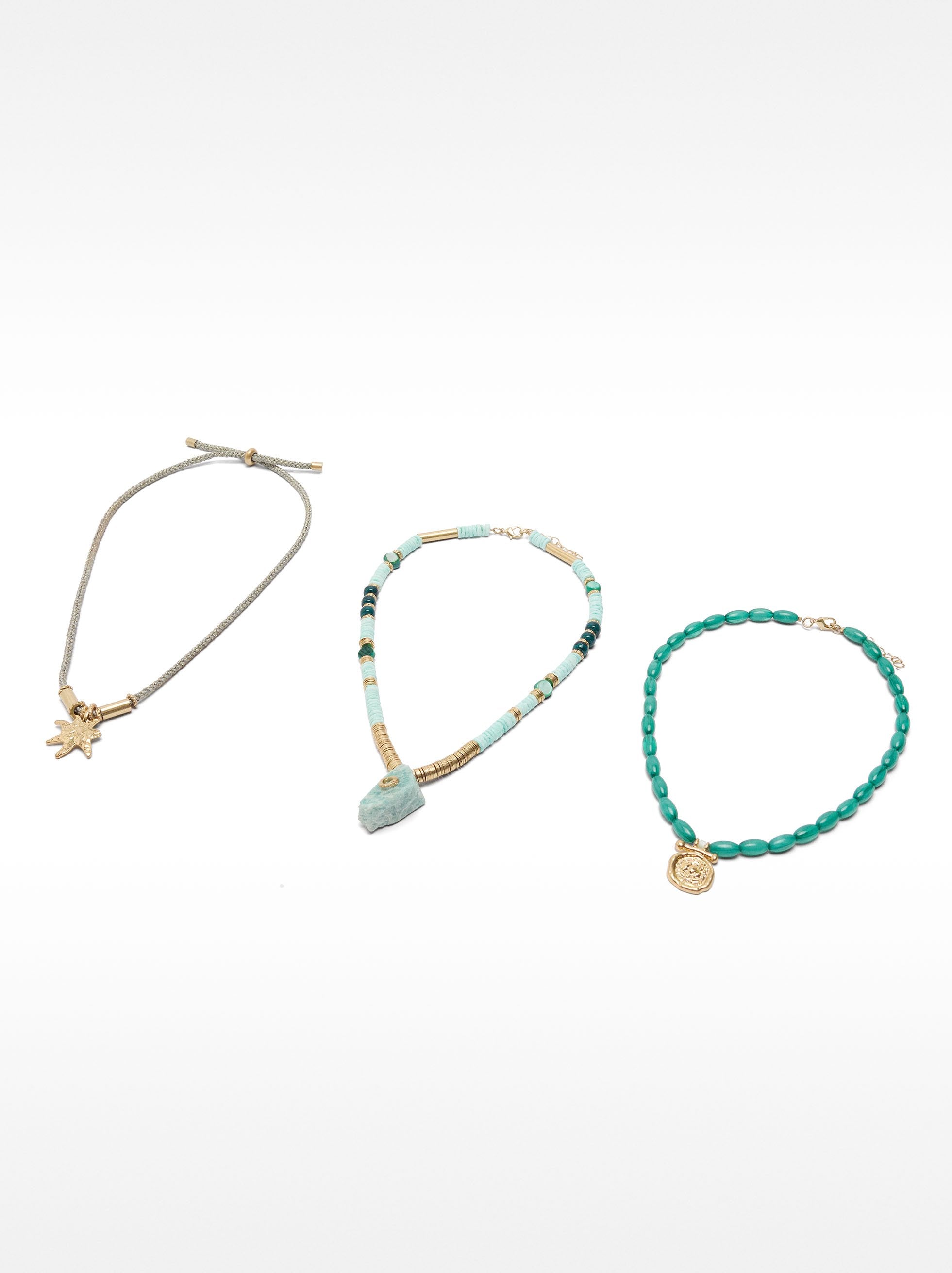 Set De Collares Cortos Con Piedras