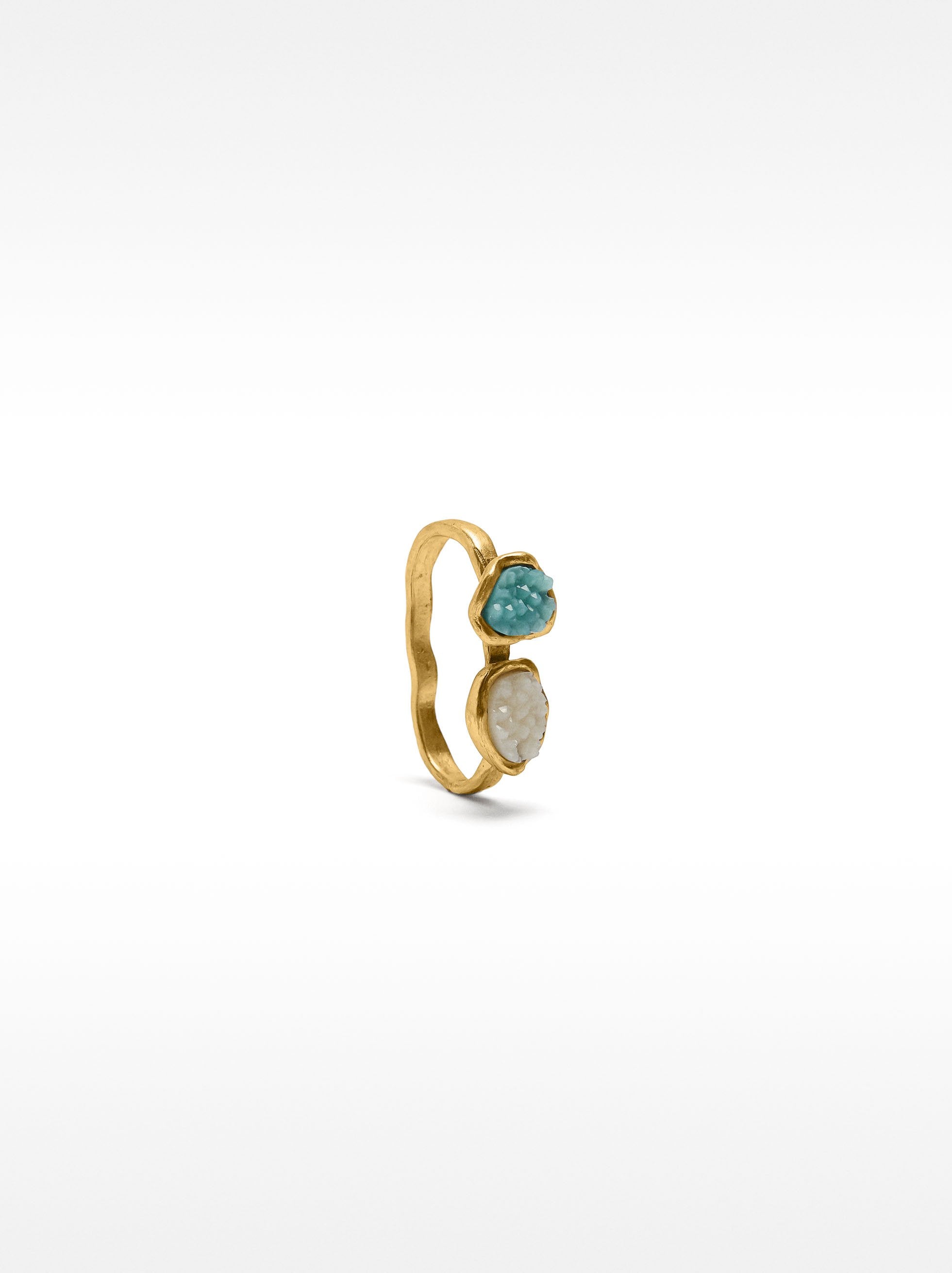 Anillo Doble Con Detalles De Resina
