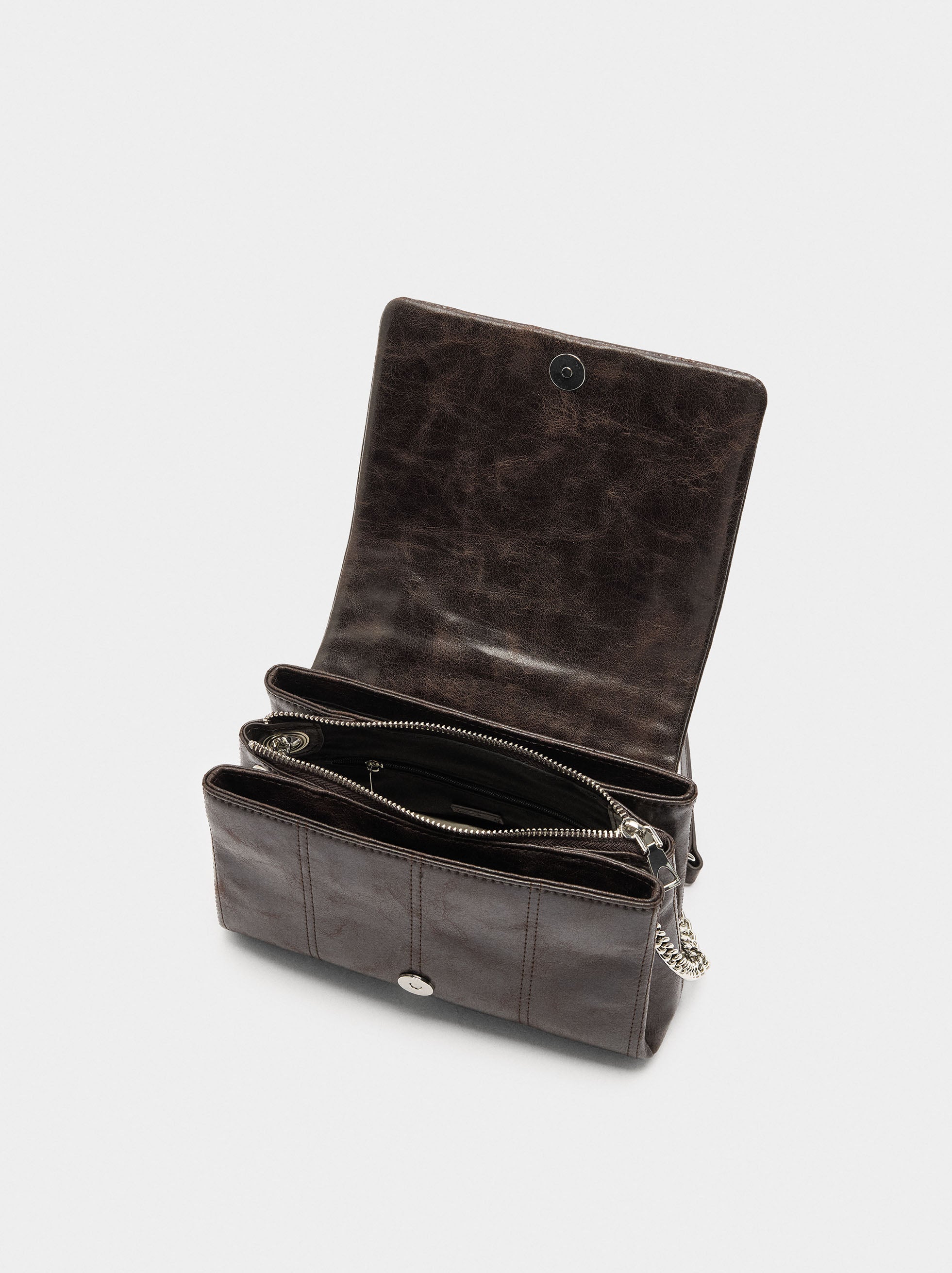 Bolso De Hombro Acolchado Con Solapa