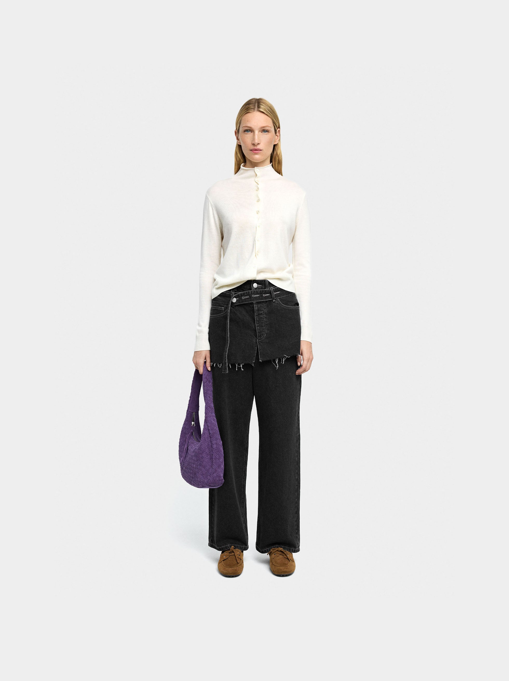 Pantalon Vaquero Recto Con Detalle De Falda