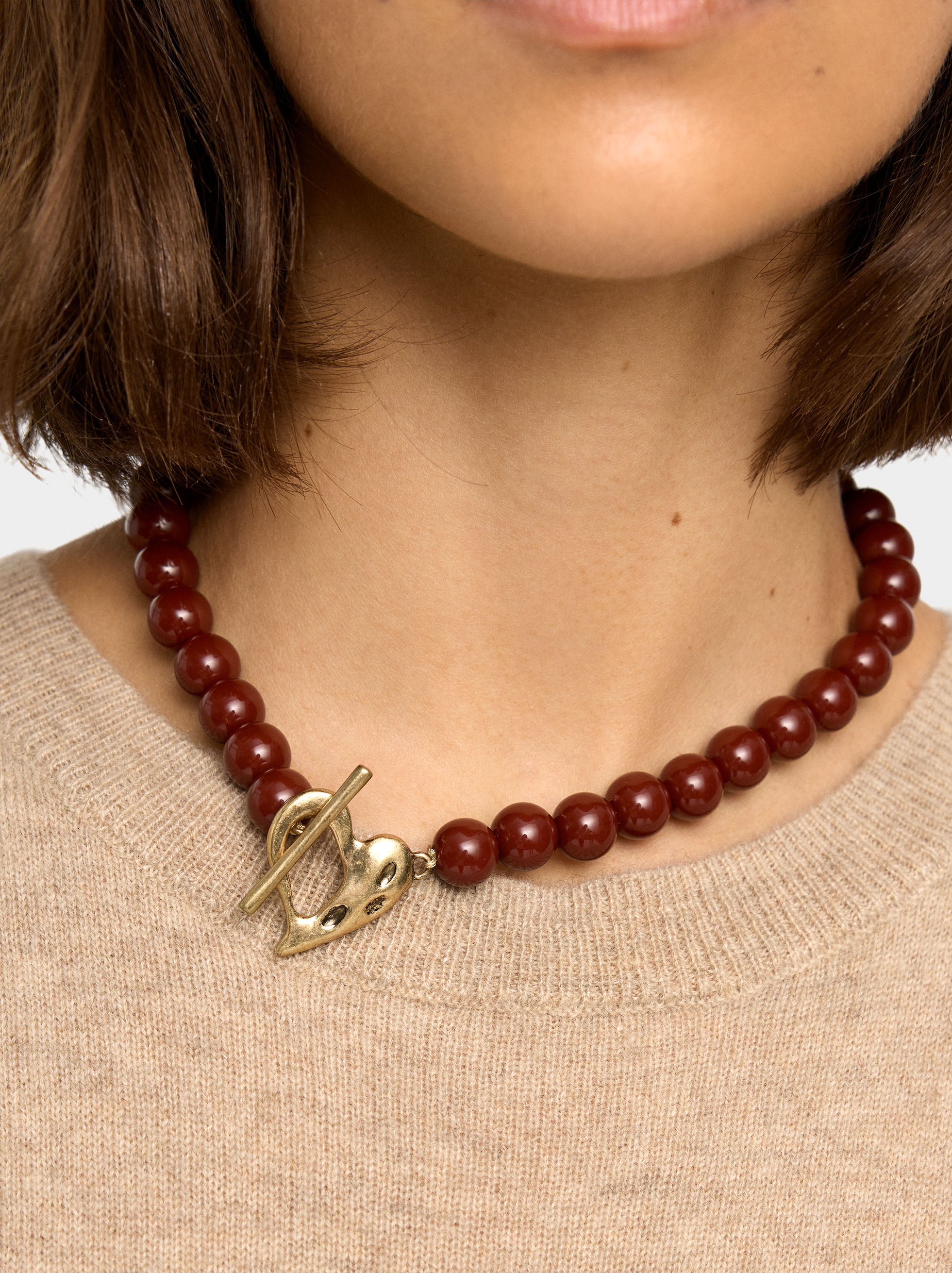 Collar Corto De Cuentas Efecto Piedra