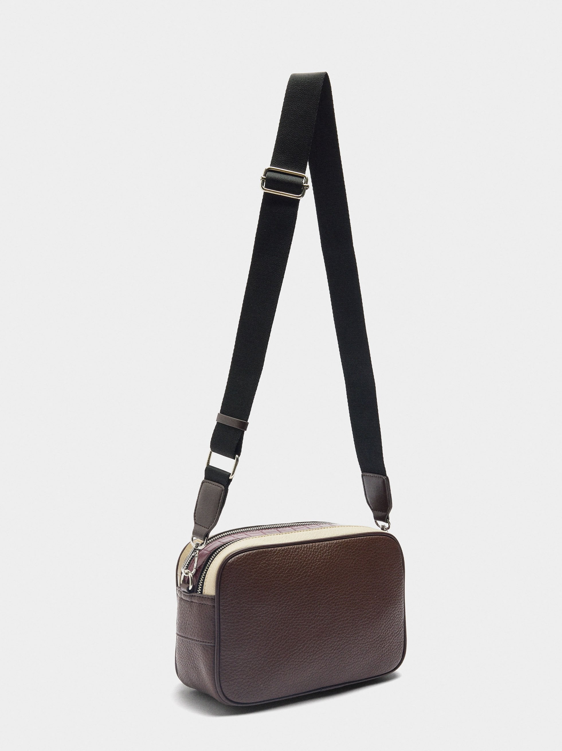 Bolso Bandolera Con Piel
