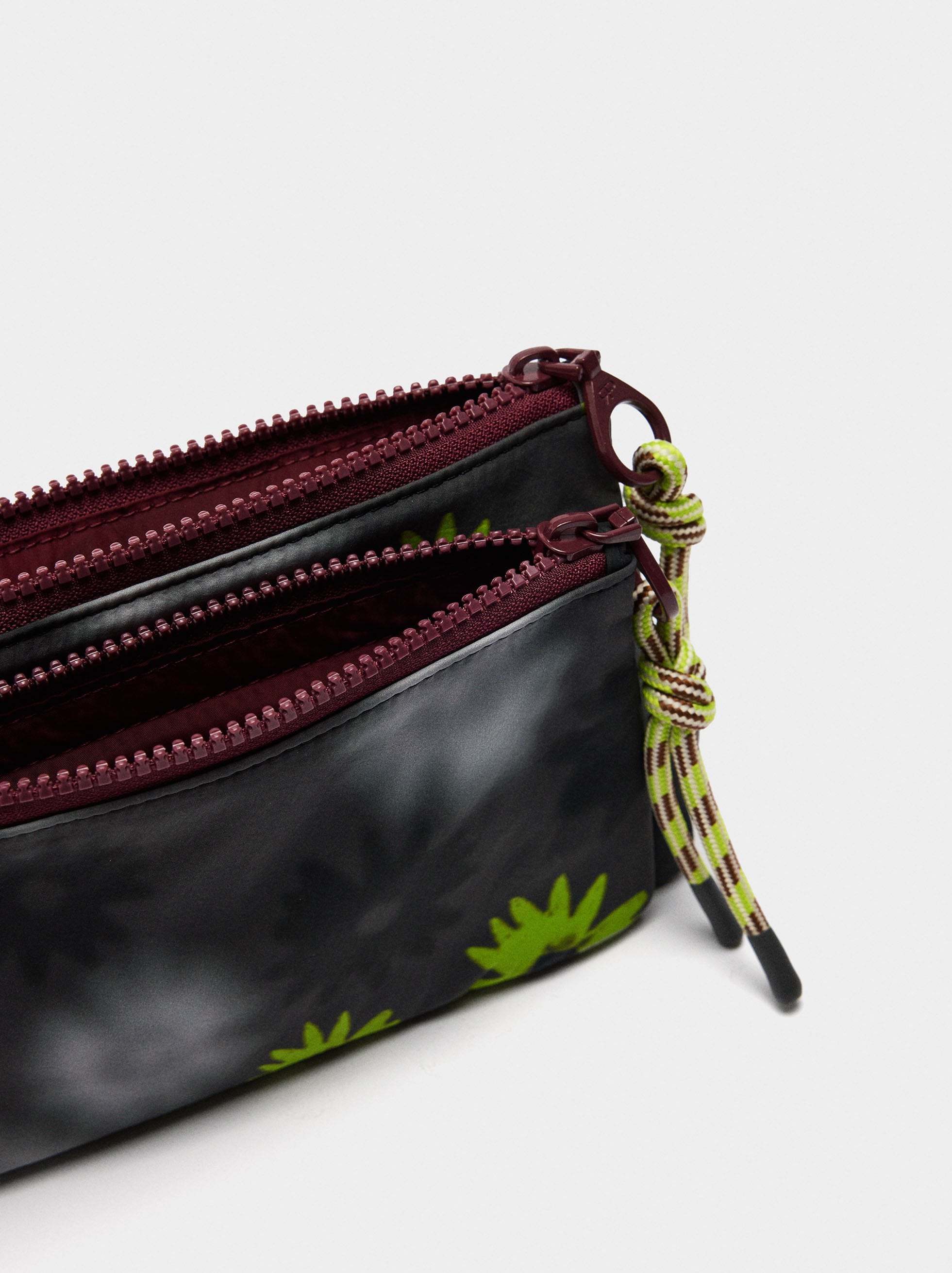 Bolsa Multiusos De Nylon Estampado Floral