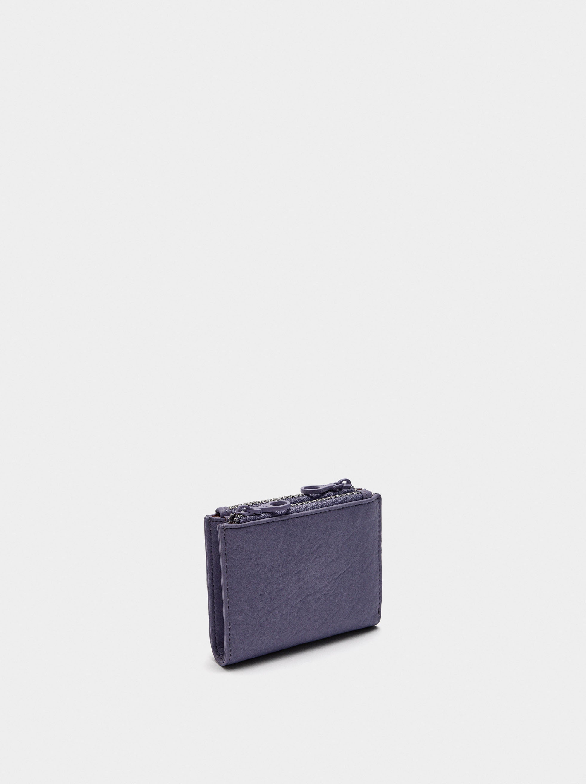 Cartera Con Textura Y Cremallera Doble